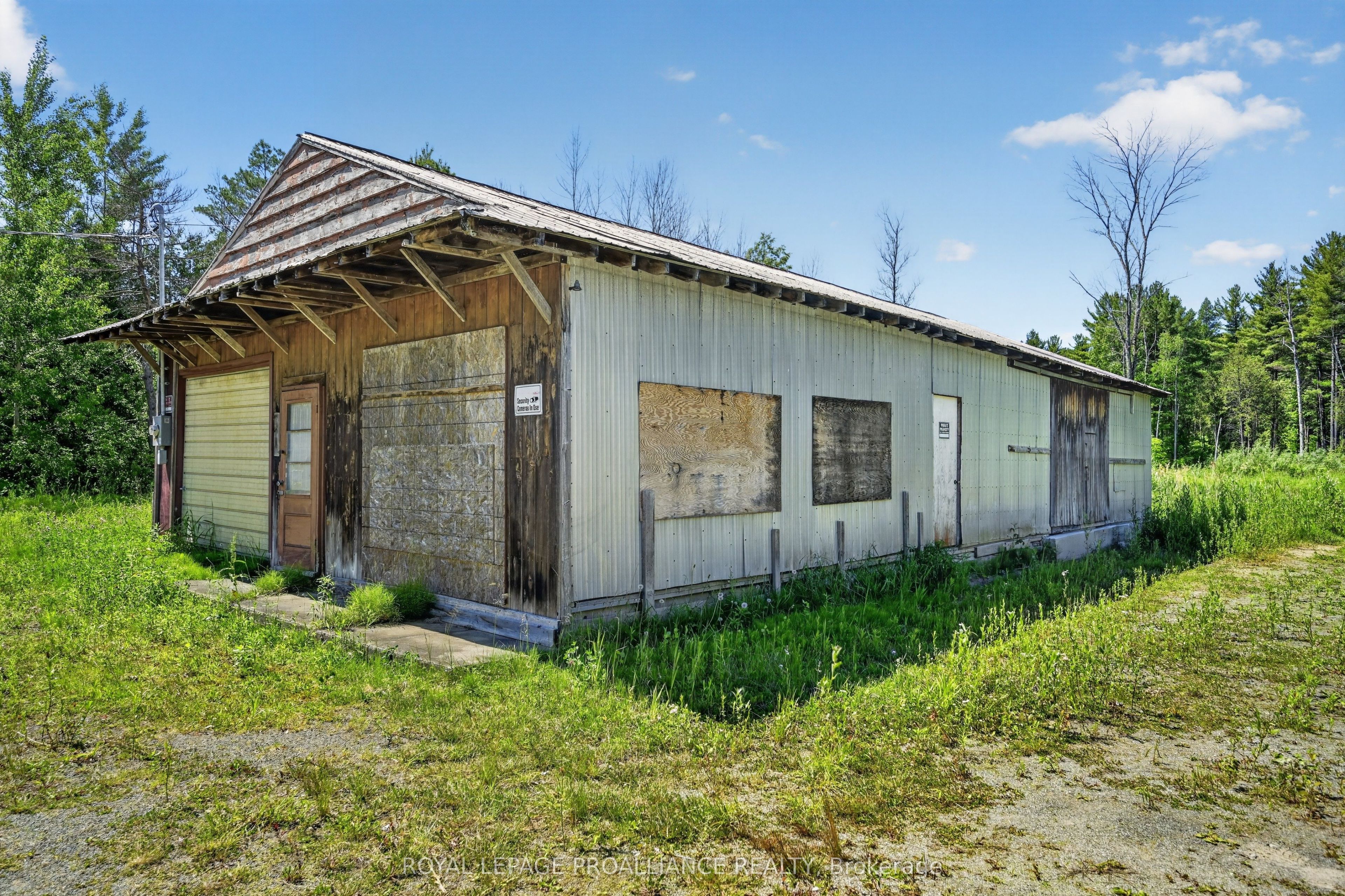 2102 County 44 Road Property Photo 10