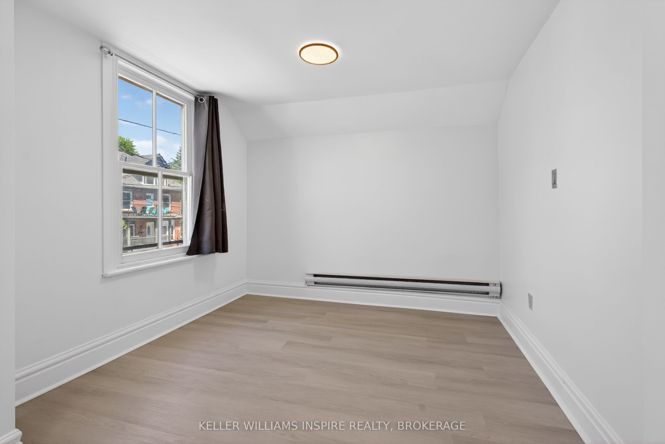 512 Johnson Street Property Photo 18