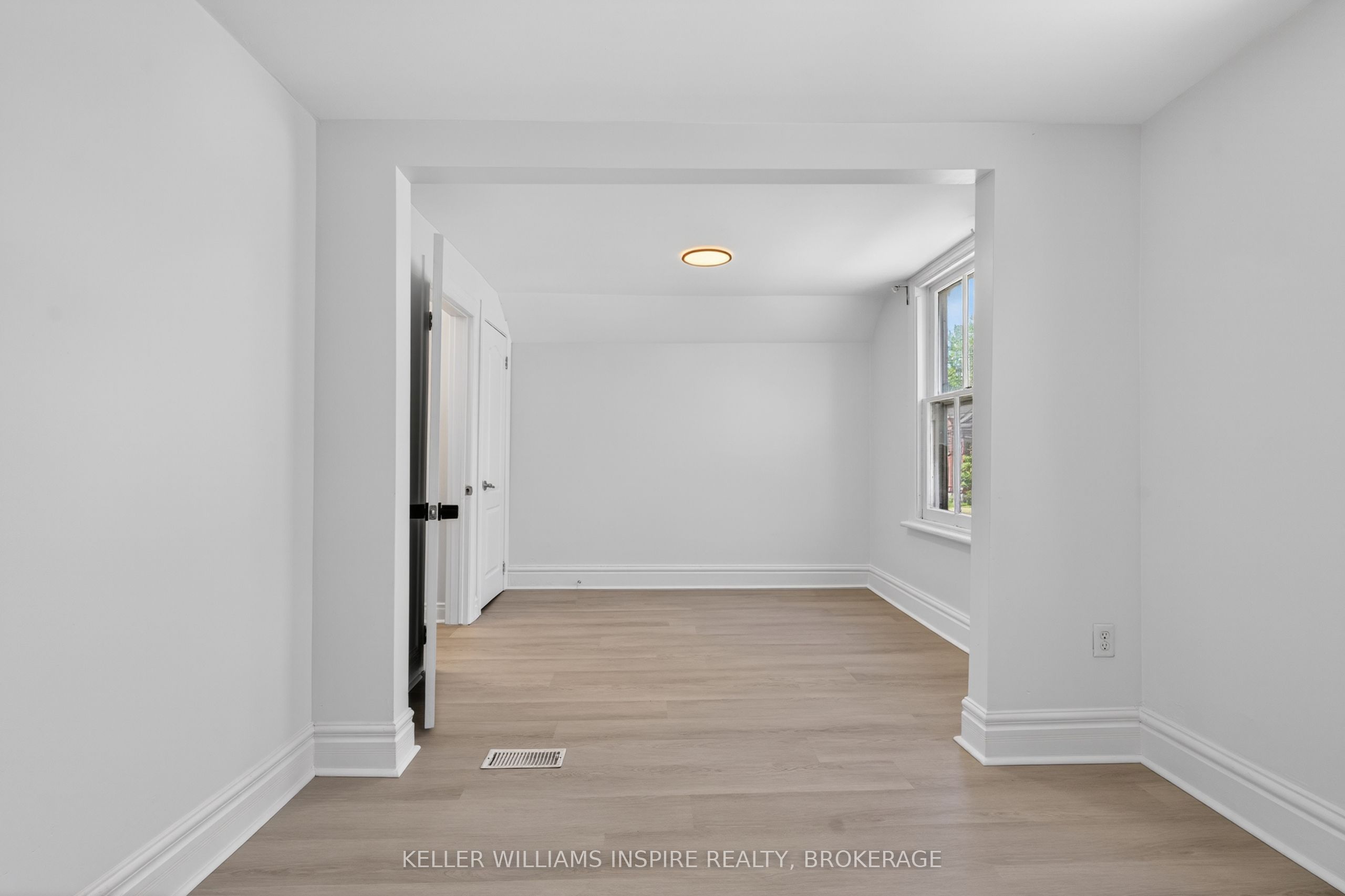 512 Johnson Street Property Photo 19