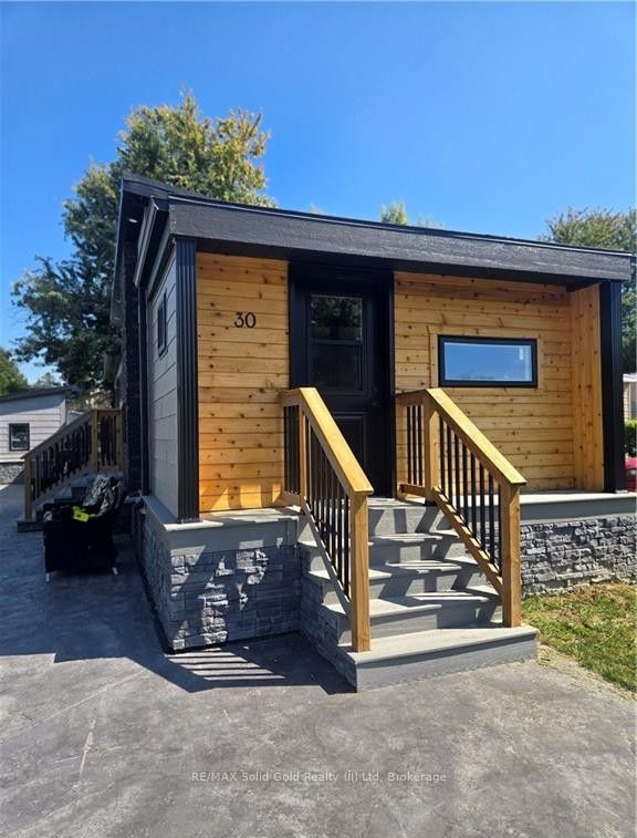 22220 Charing Cross Road 30 Property Photo 4