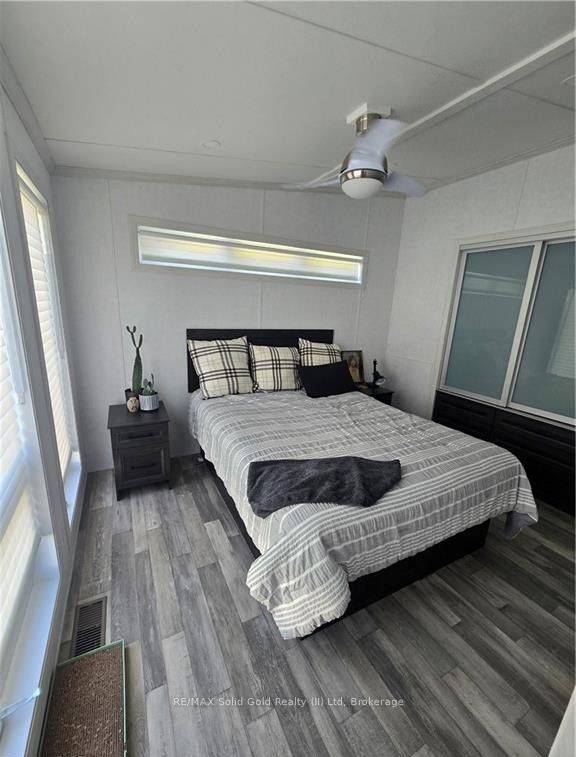22220 Charing Cross Road 30 Property Photo 14