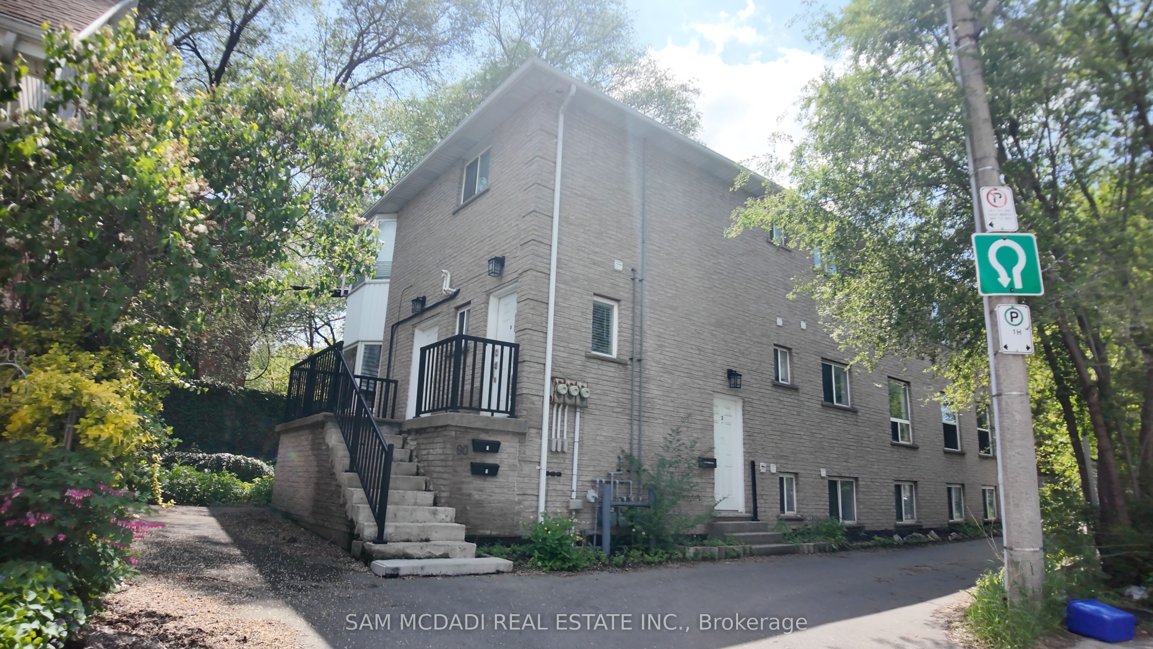 90 Tisdale Street S Property Photo 1