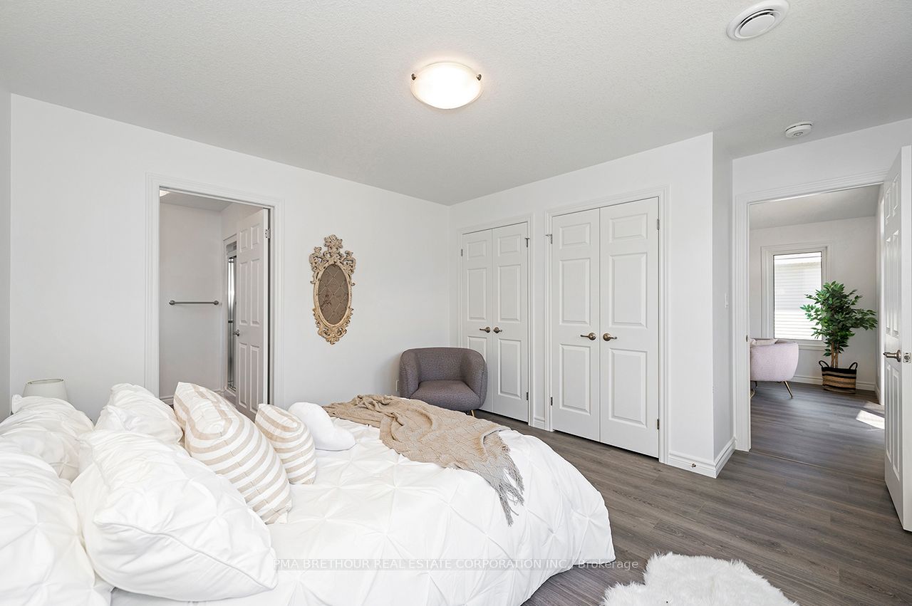 20 Bluffs View Boulevard Property Photo 22