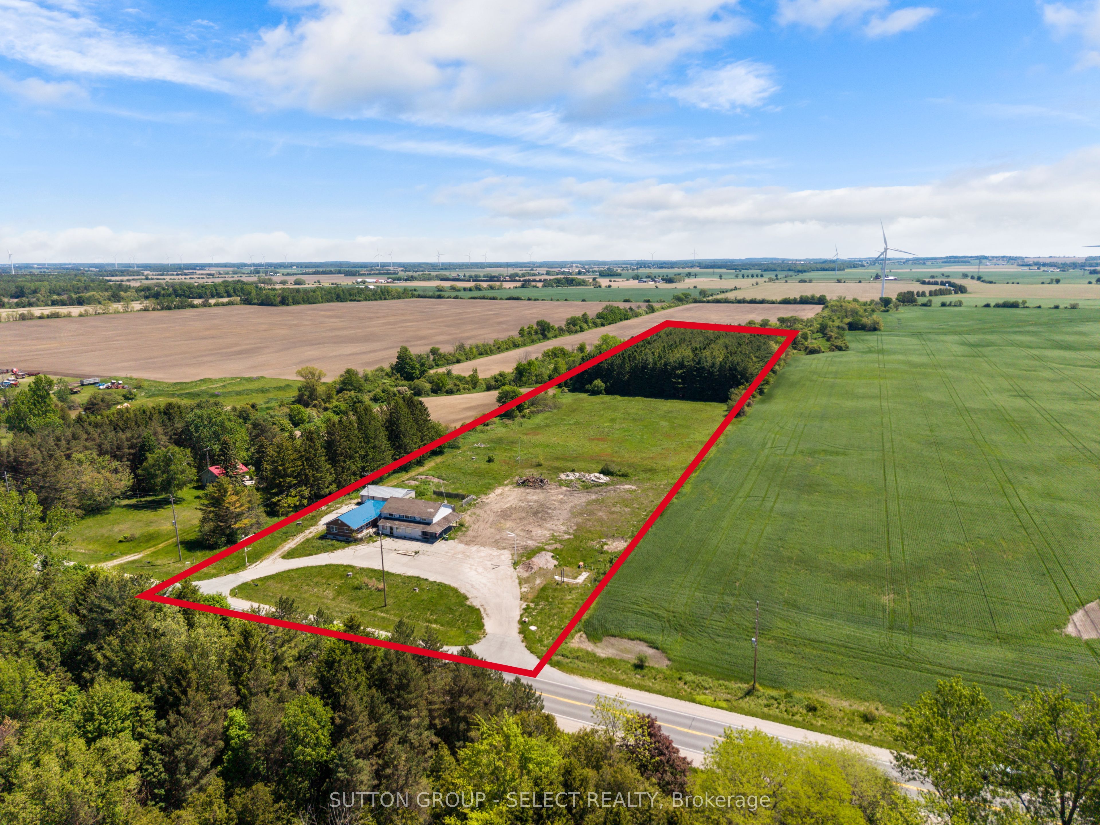 82522 Bluewater Highway Property Photo 3