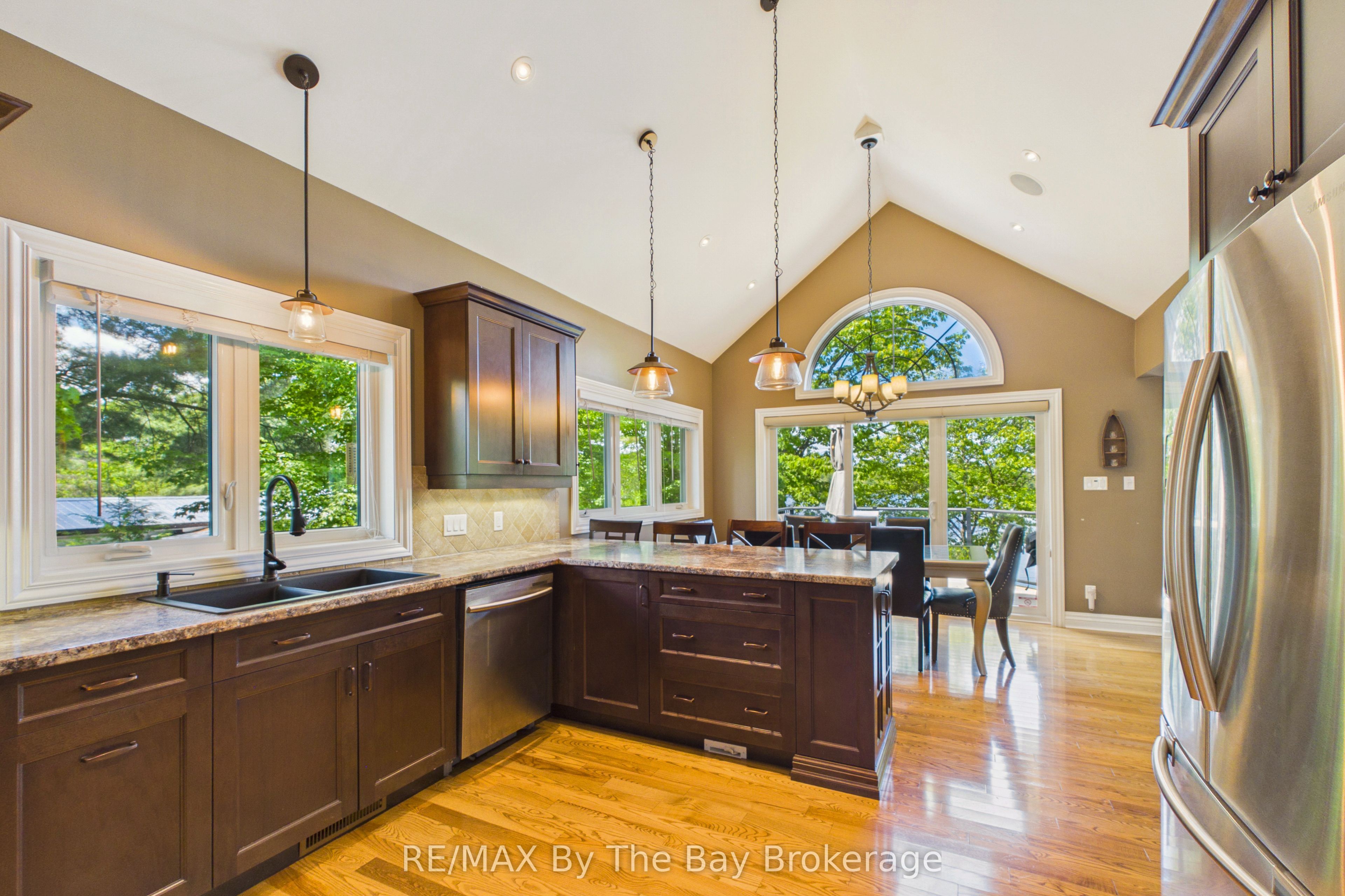61 Mckellar Lake Road Property Photo 14