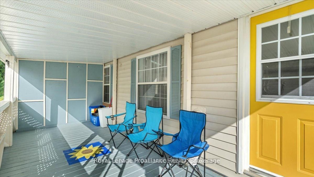 311 Dundas Street E 18 Property Photo 25