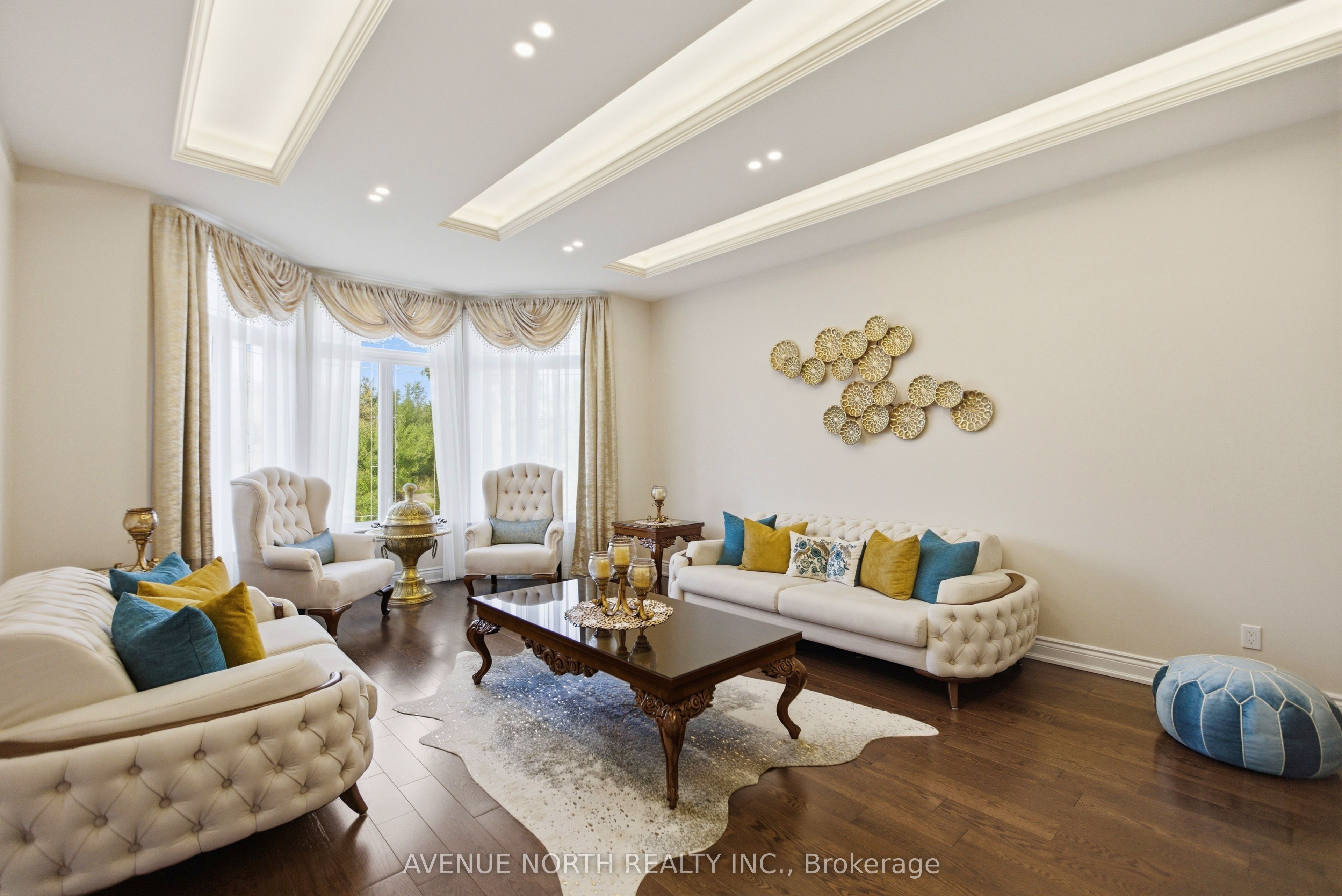 699 Ballycastle Crescent Property Photo 7