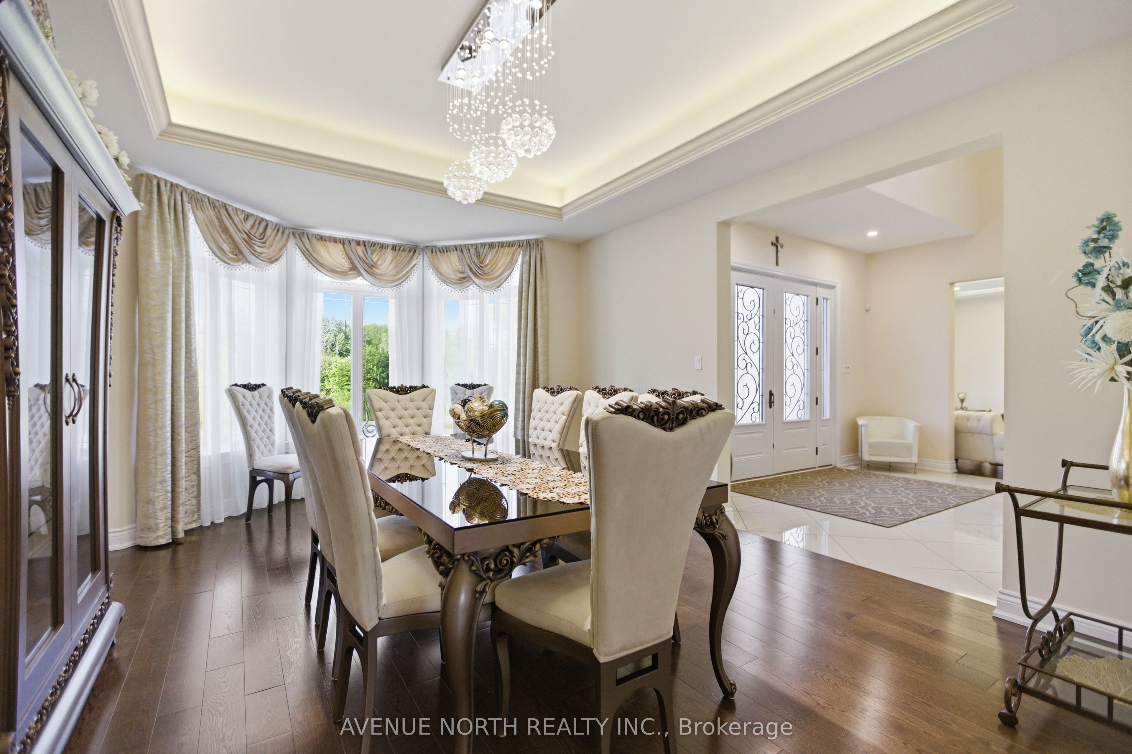 699 Ballycastle Crescent Property Photo 10