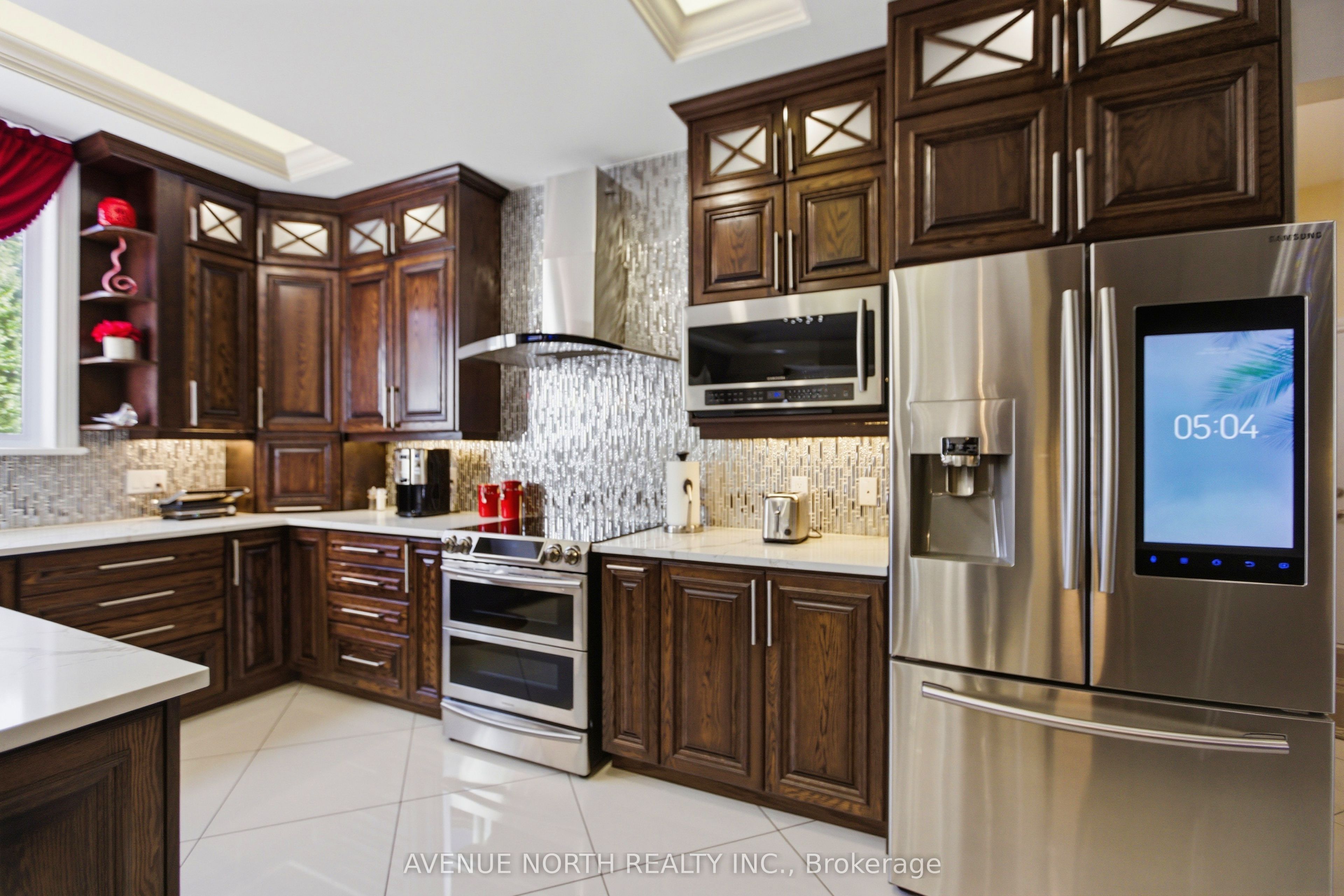 699 Ballycastle Crescent Property Photo 13