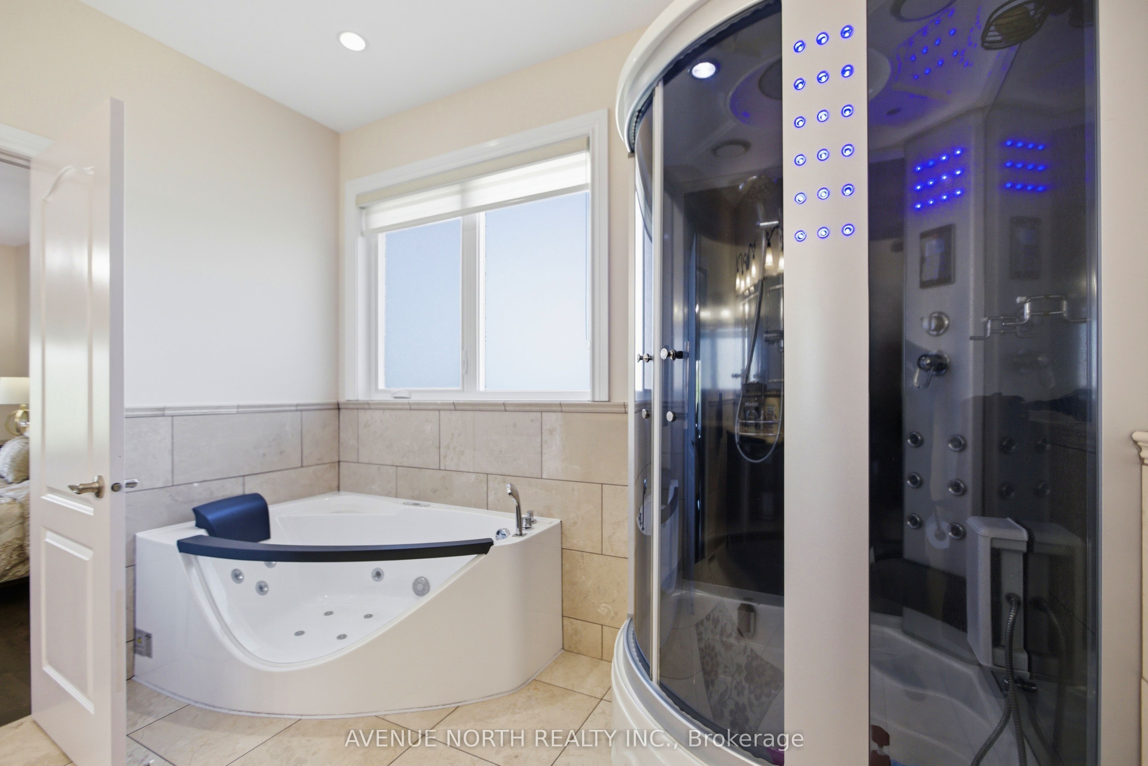 699 Ballycastle Crescent Property Photo 27