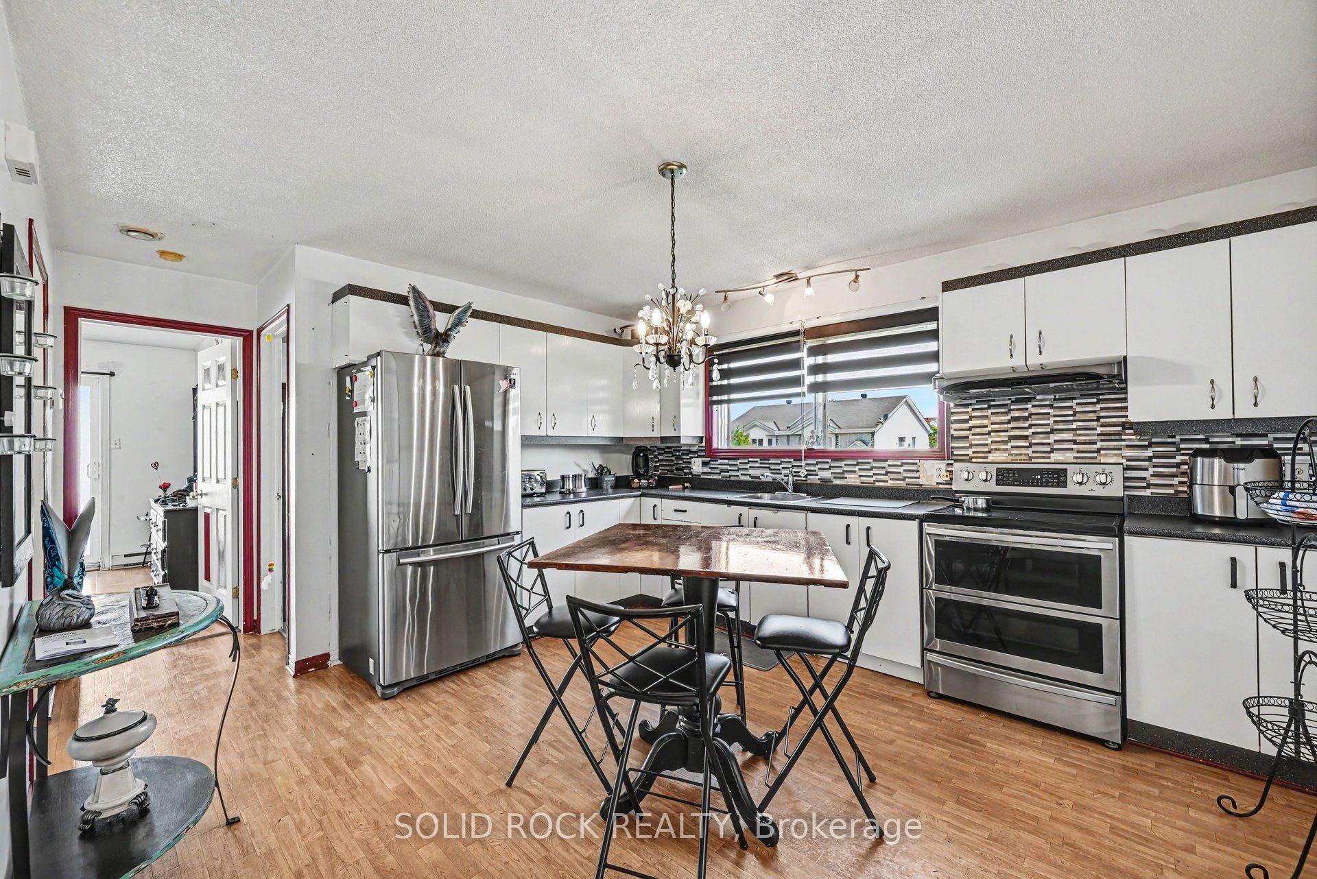 530 Mario Street Property Photo 7