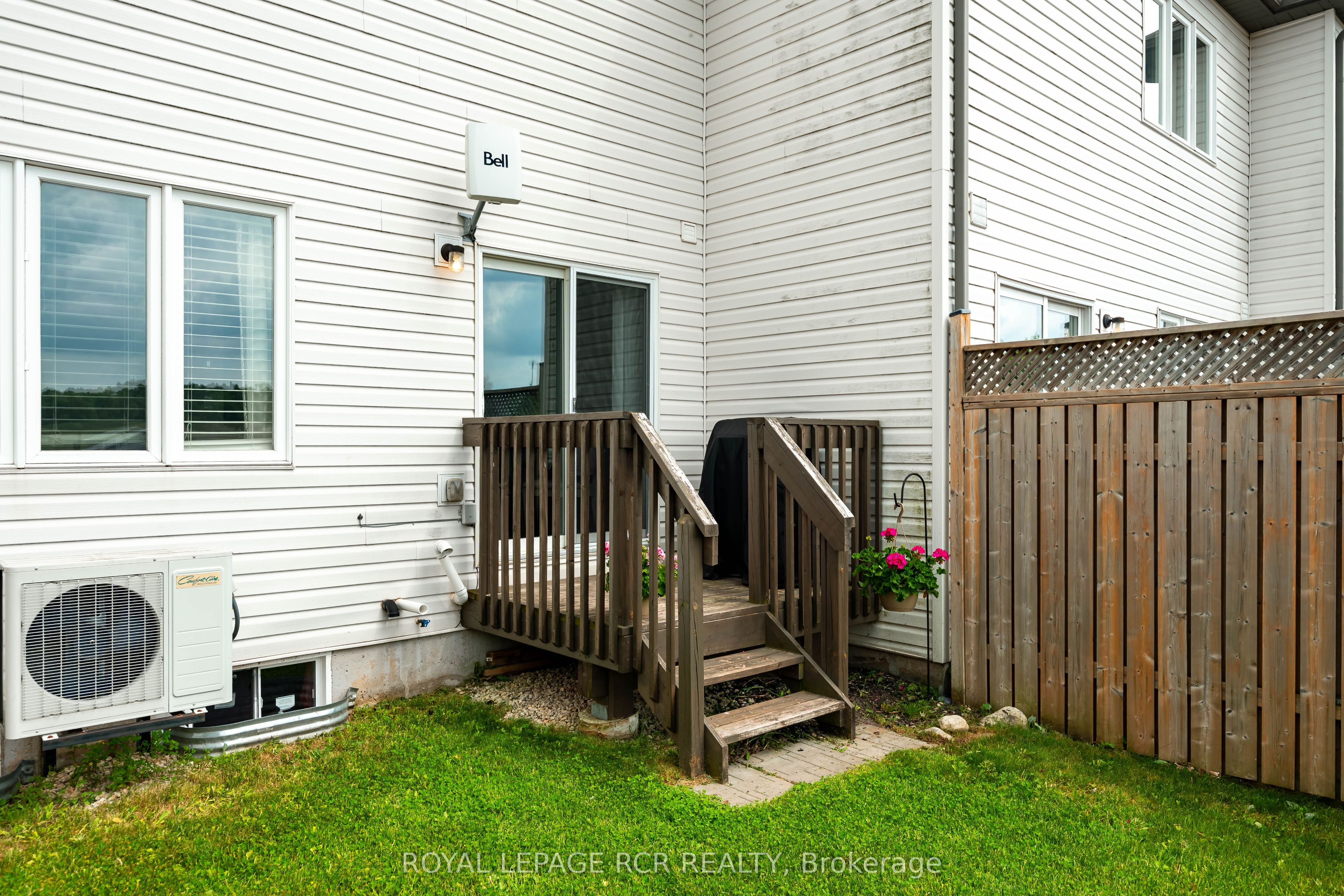 829 Cook Crescent Property Photo 19