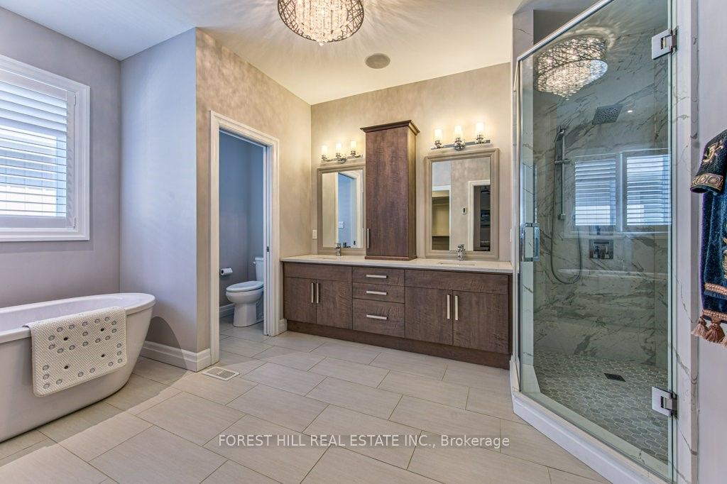 158 Eaglecrest Street Property Photo 27