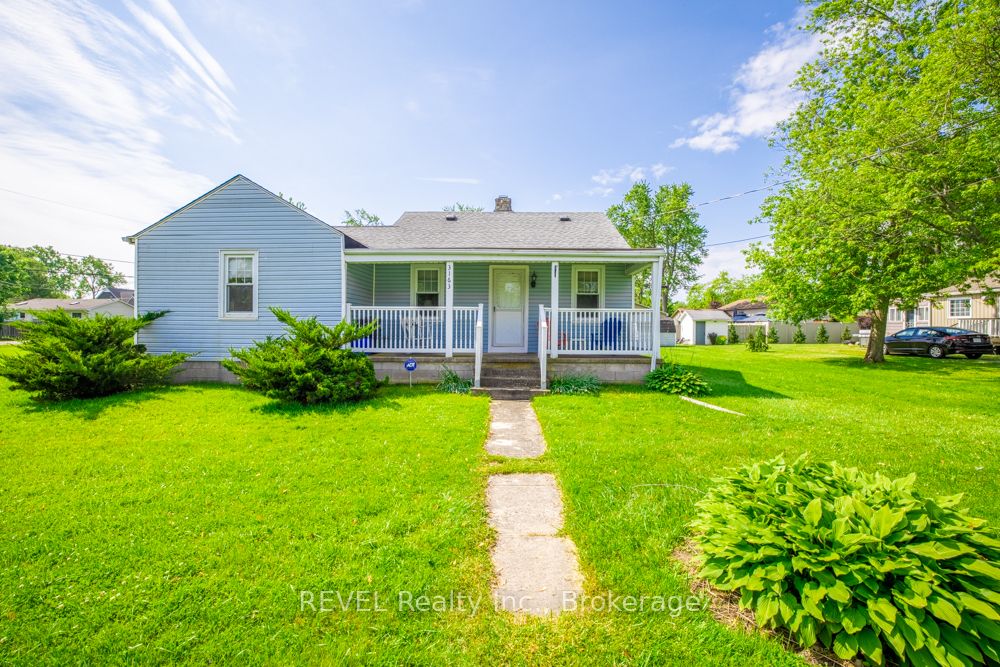 3163 Evadere Avenue Property Photo 2