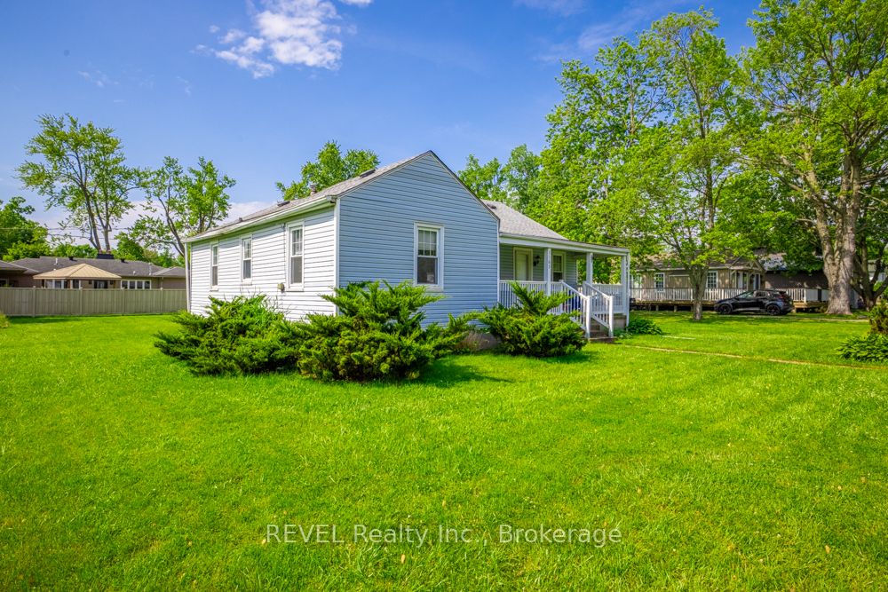 3163 Evadere Avenue Property Photo 4