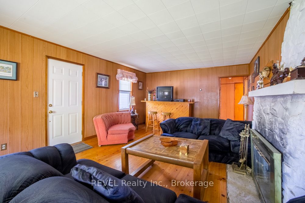 3163 Evadere Avenue Property Photo 7