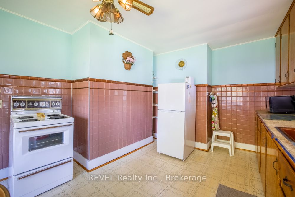 3163 Evadere Avenue Property Photo 10