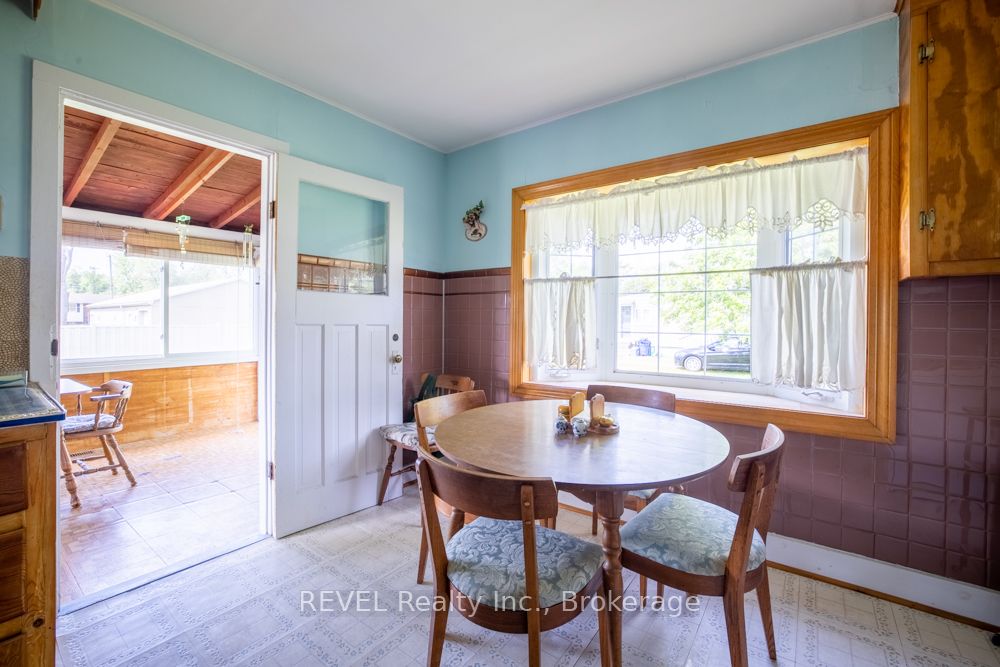 3163 Evadere Avenue Property Photo 12