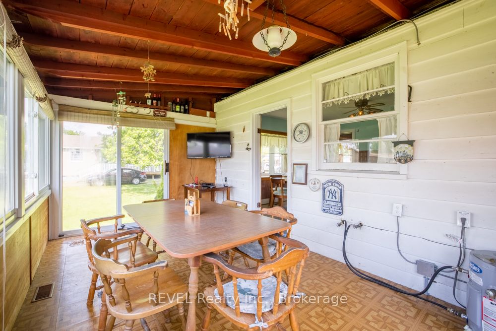 3163 Evadere Avenue Property Photo 15