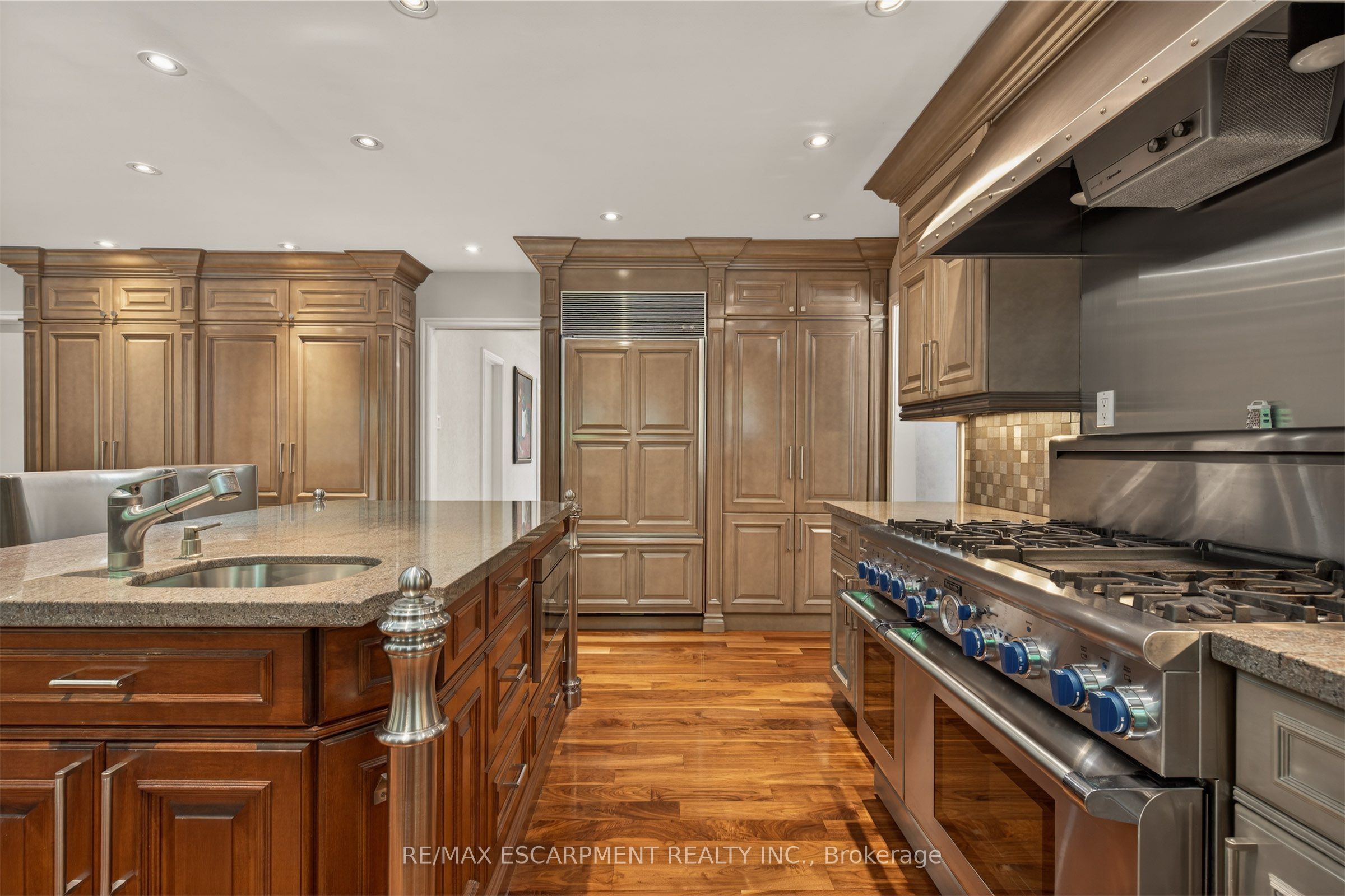 23 Lantern Lane Property Photo 17