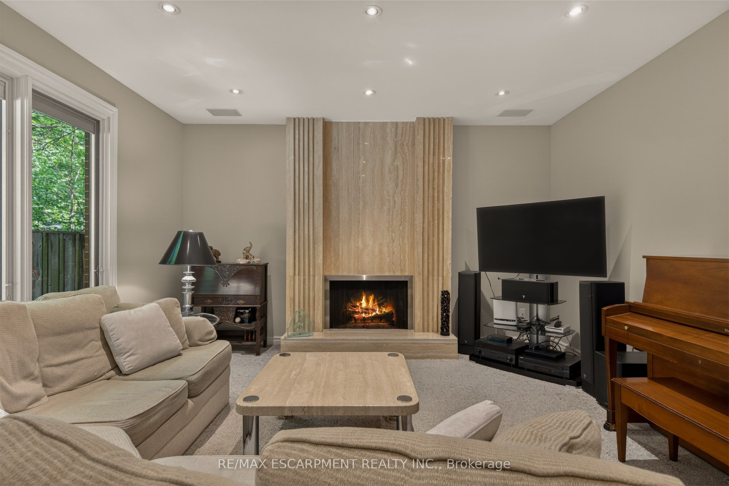 23 Lantern Lane Property Photo 21