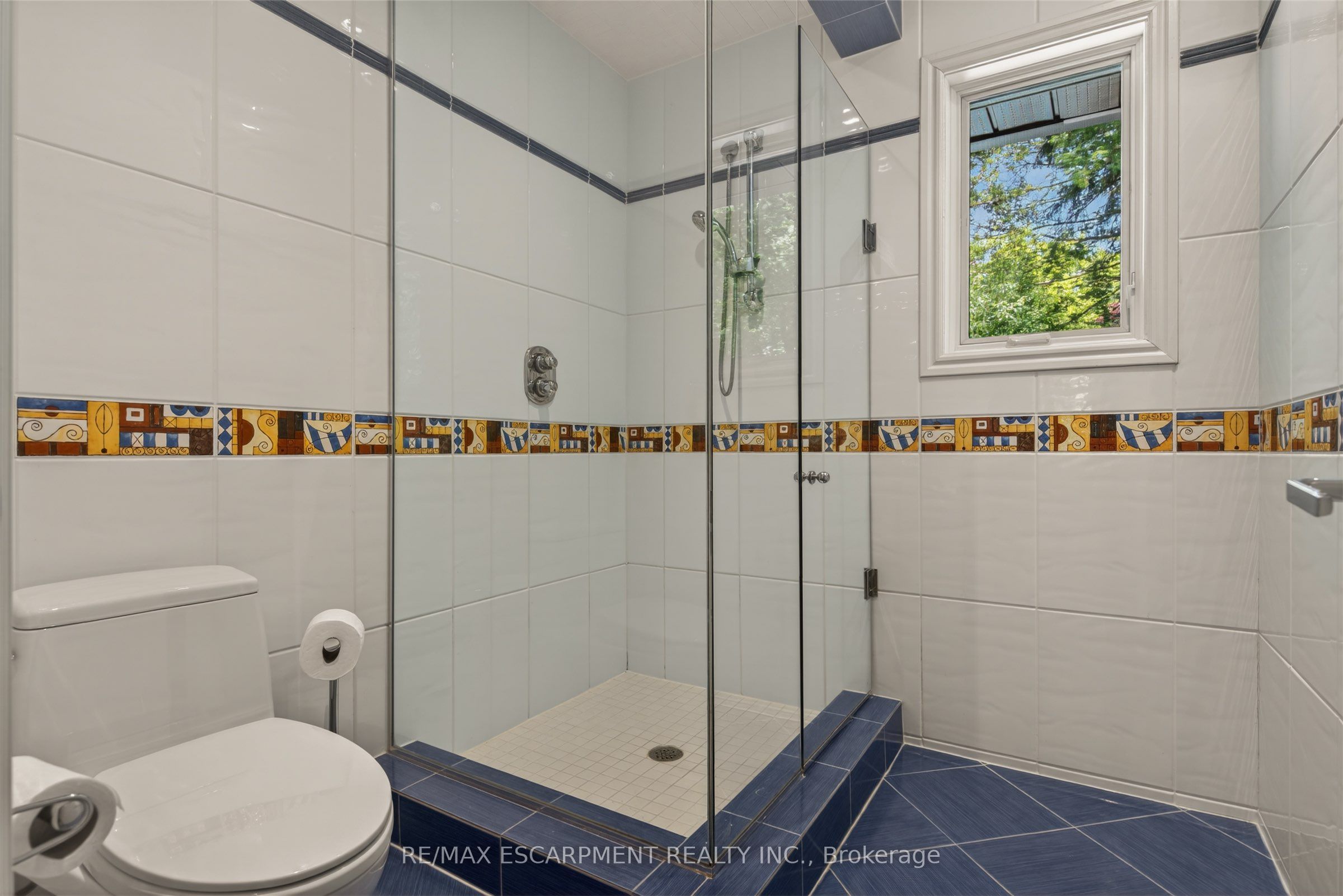 23 Lantern Lane Property Photo 29