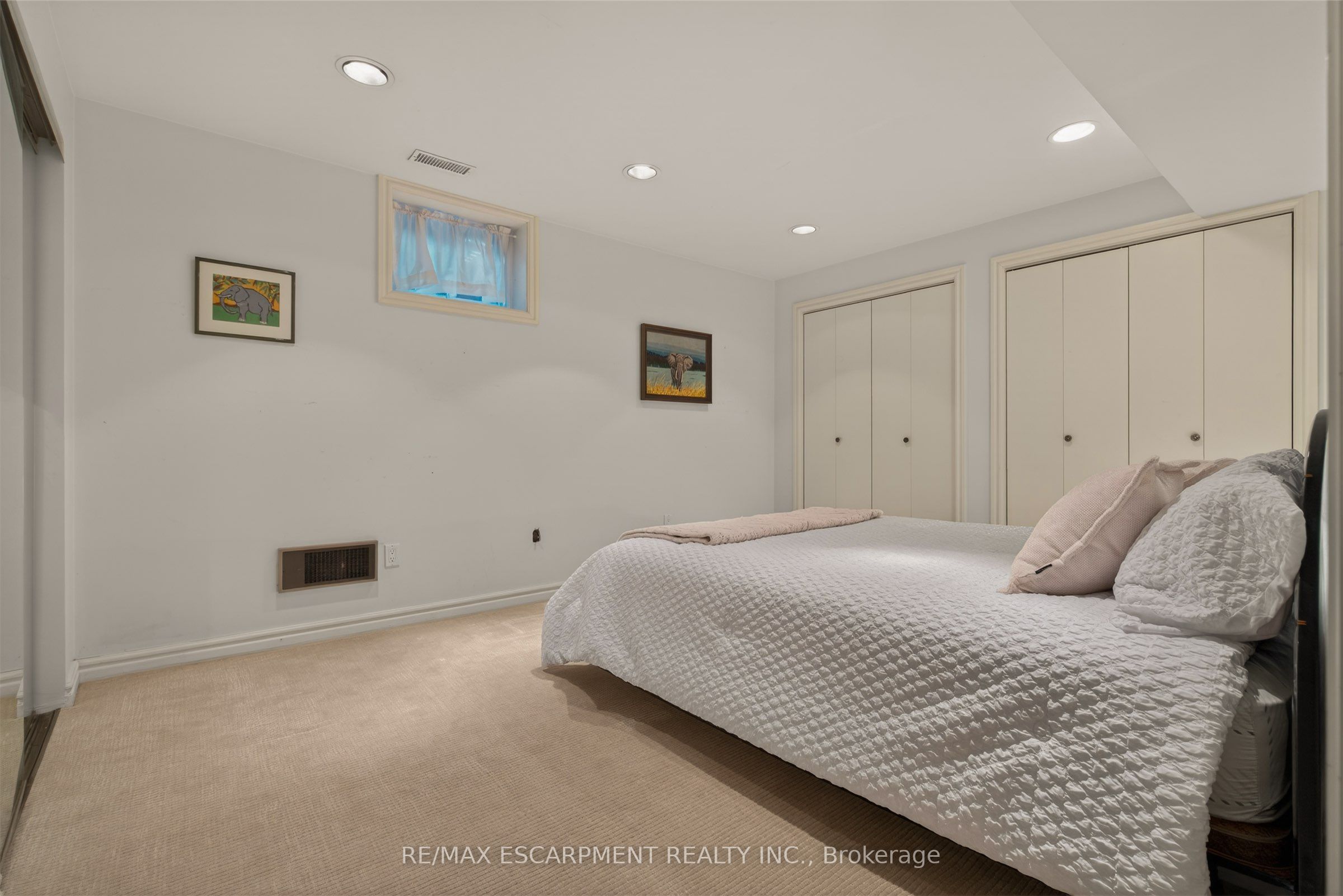 23 Lantern Lane Property Photo 42