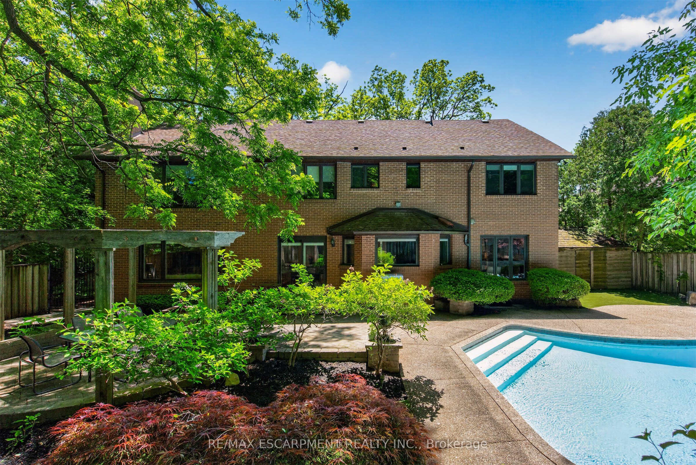 23 Lantern Lane Property Photo 48