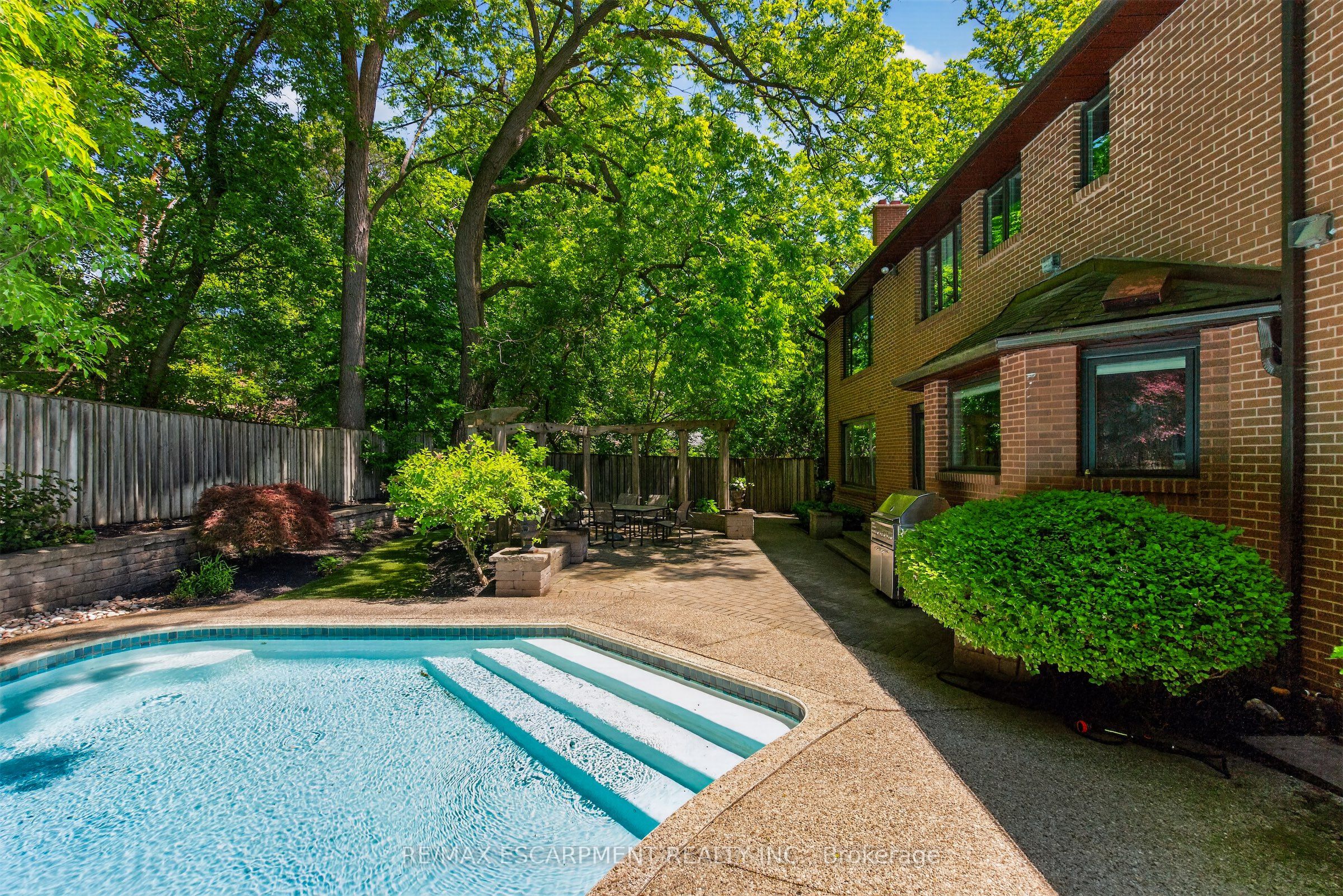 23 Lantern Lane Property Photo 49