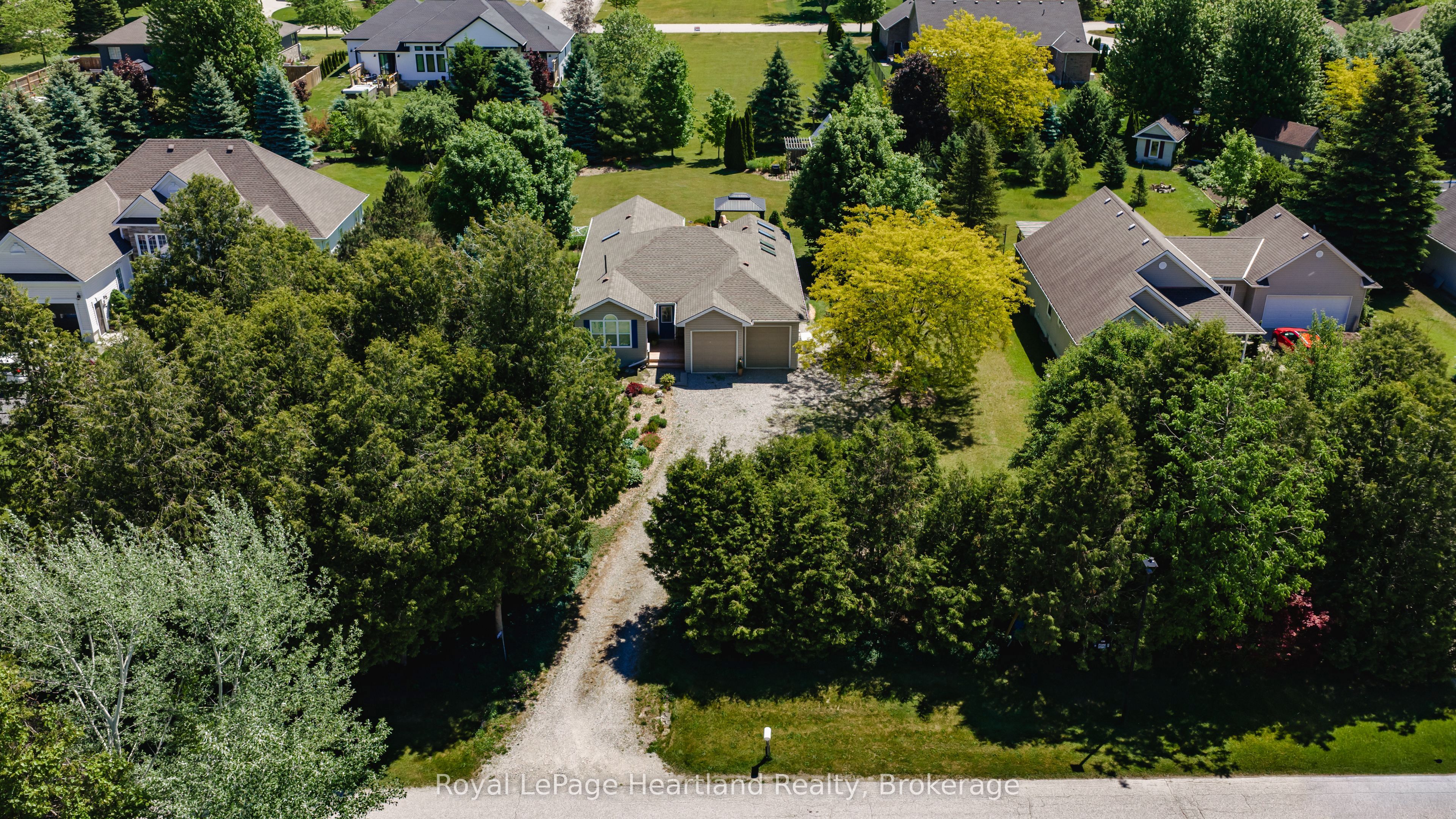 35095 Old River Road N Property Photo 47