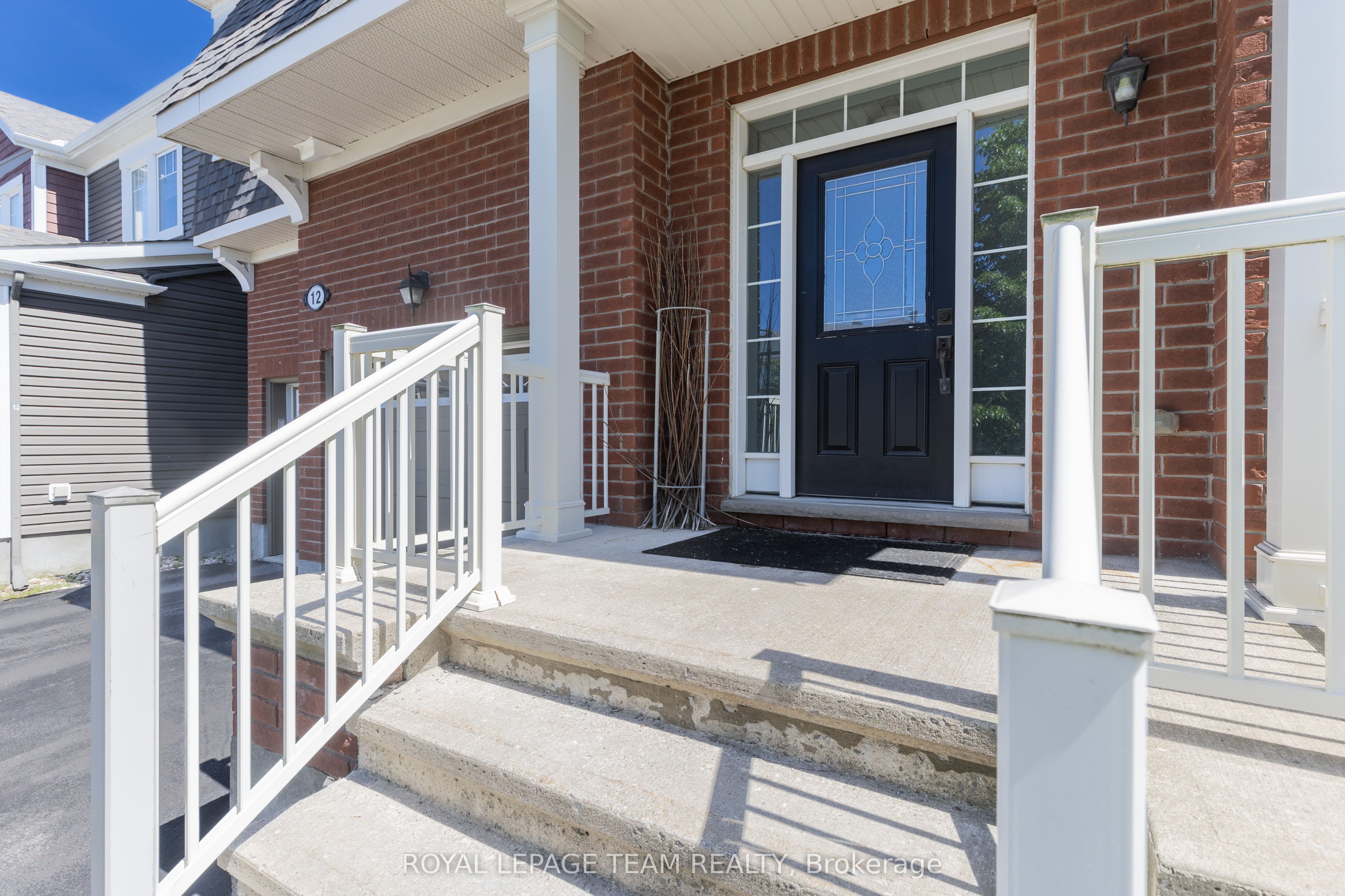 12 Oxalis Crescent Property Photo 5