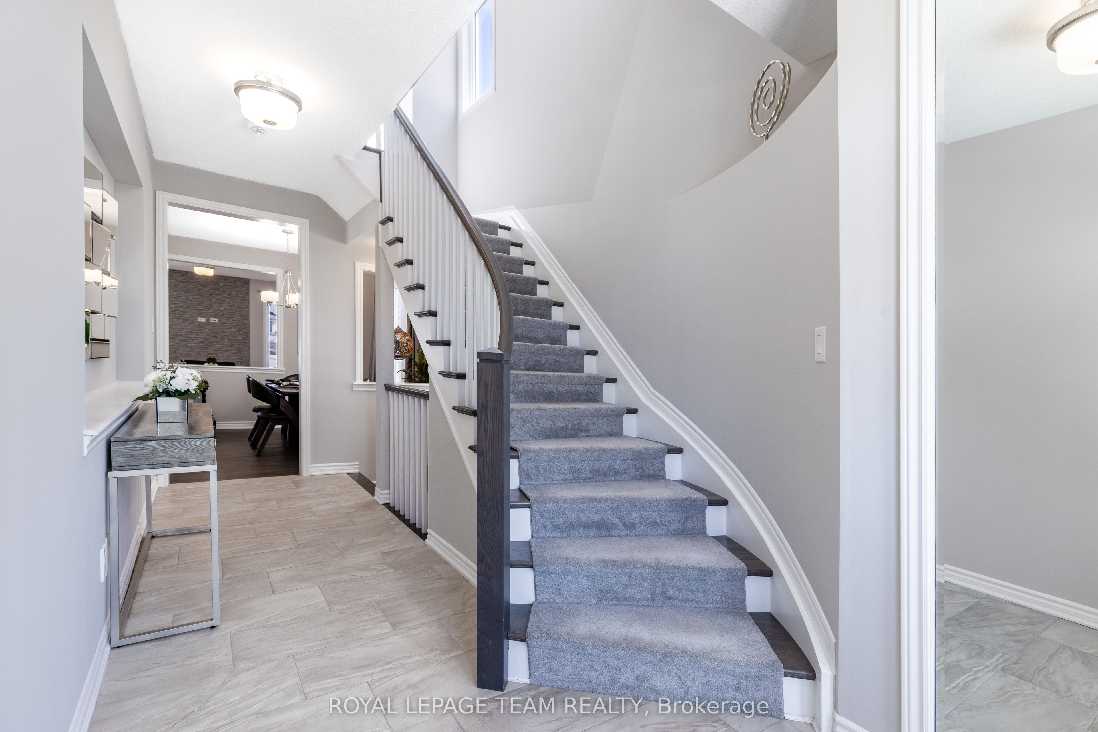 12 Oxalis Crescent Property Photo 7