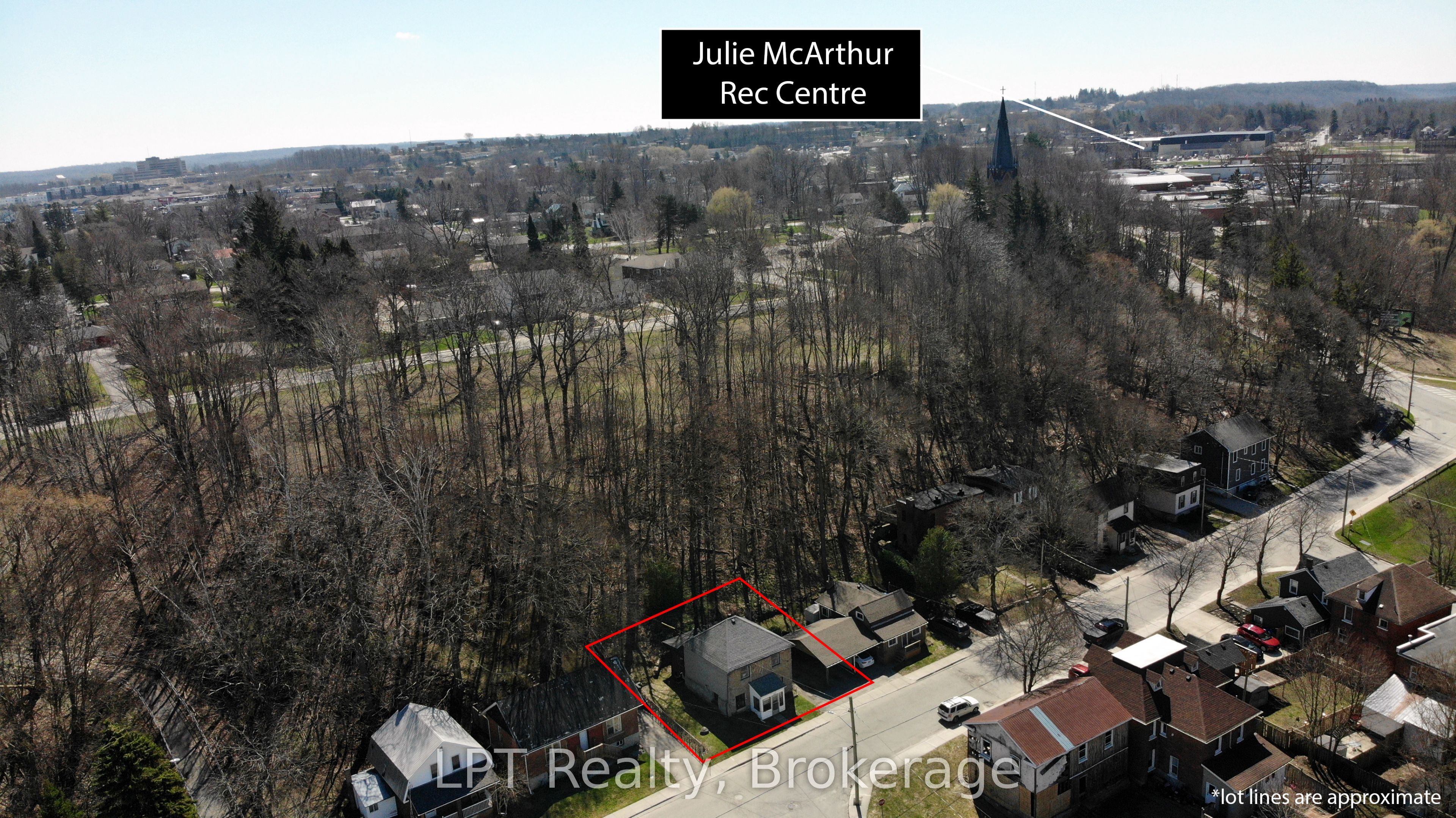 1671 4th Avenue E Property Photo 3