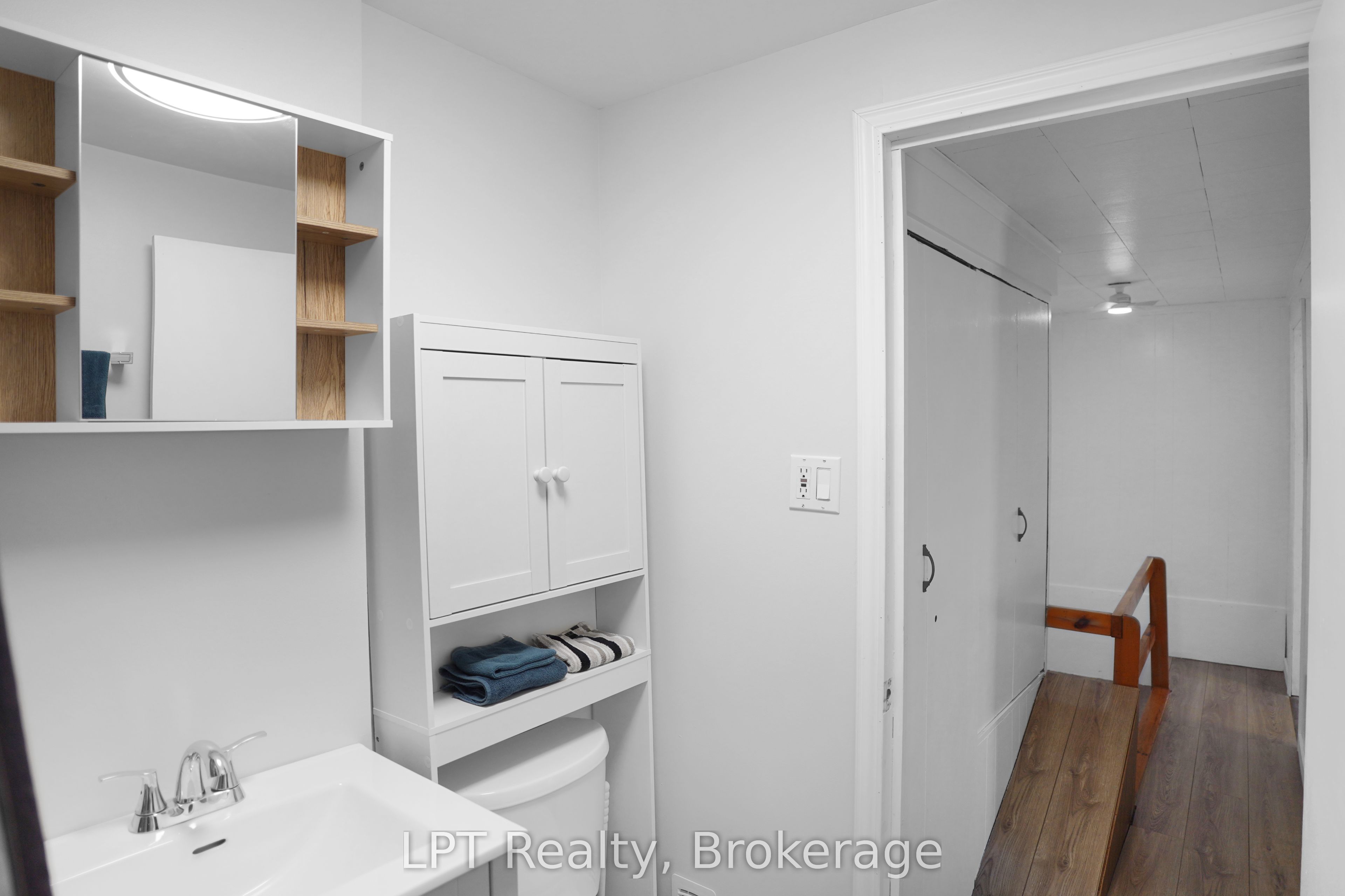 1671 4th Avenue E Property Photo 30