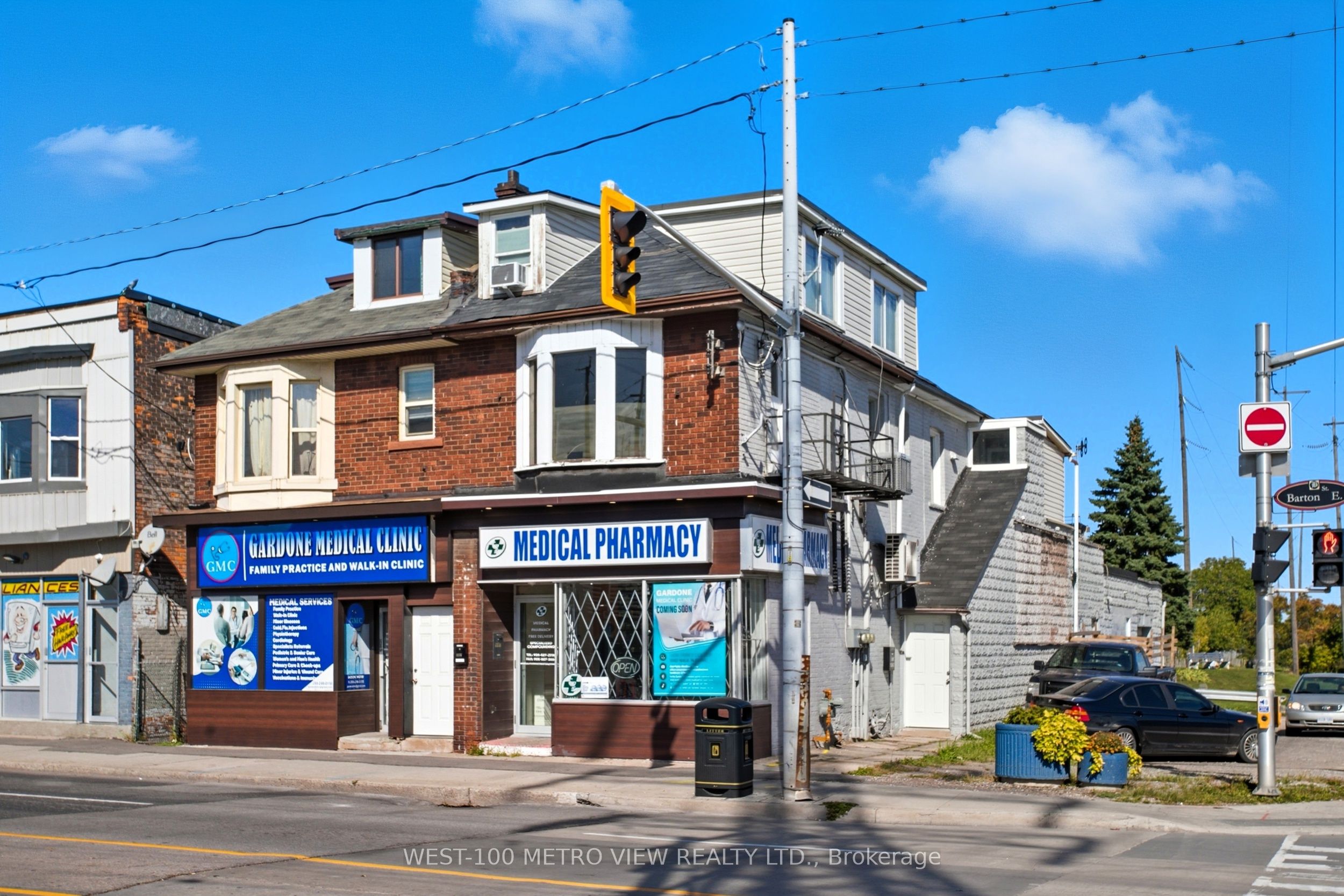 597 Barton Street E Property Photo 2