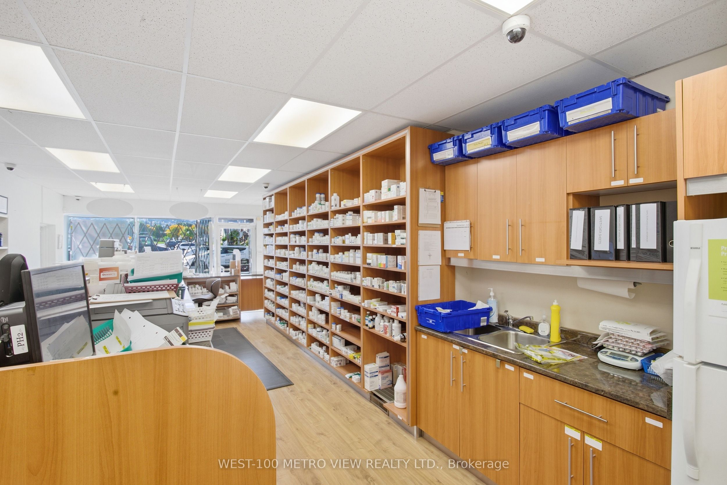 597 Barton Street E Property Photo 7
