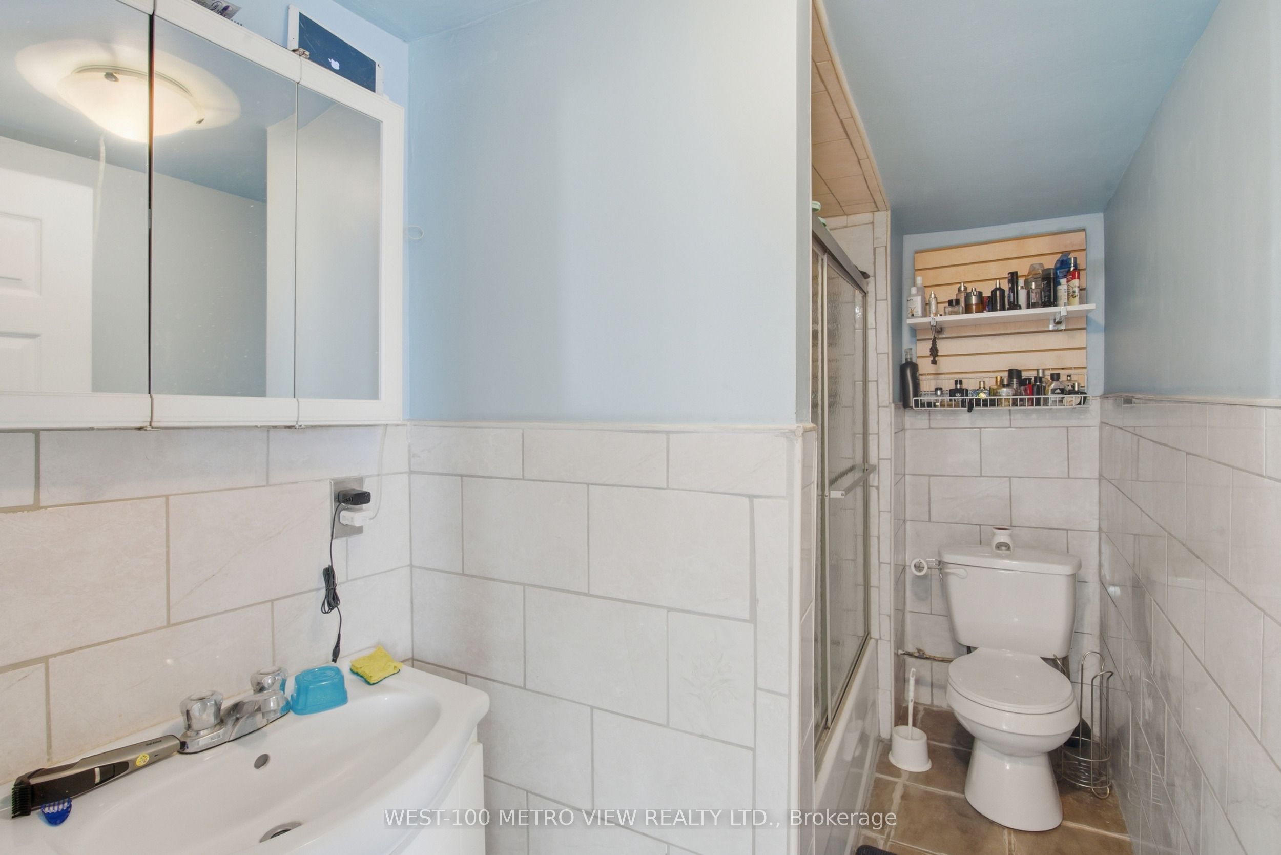 597 Barton Street E Property Photo 20