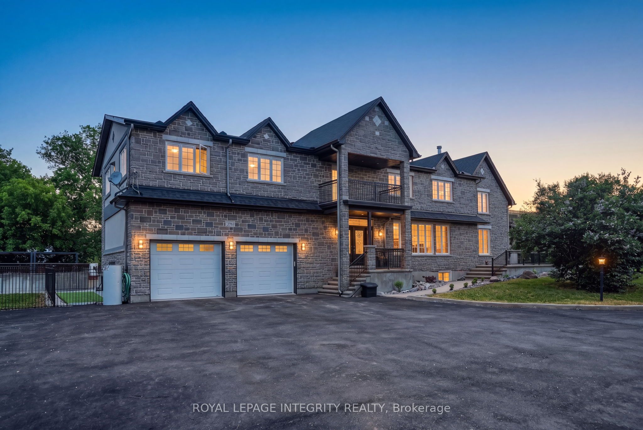 2754 Eagleson Road Property Photo 1