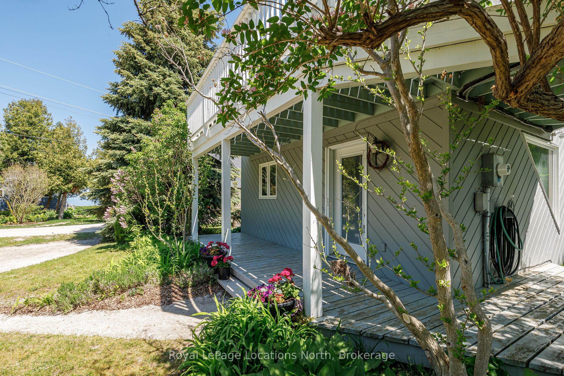 102 Fraser Crescent Property Photo 7