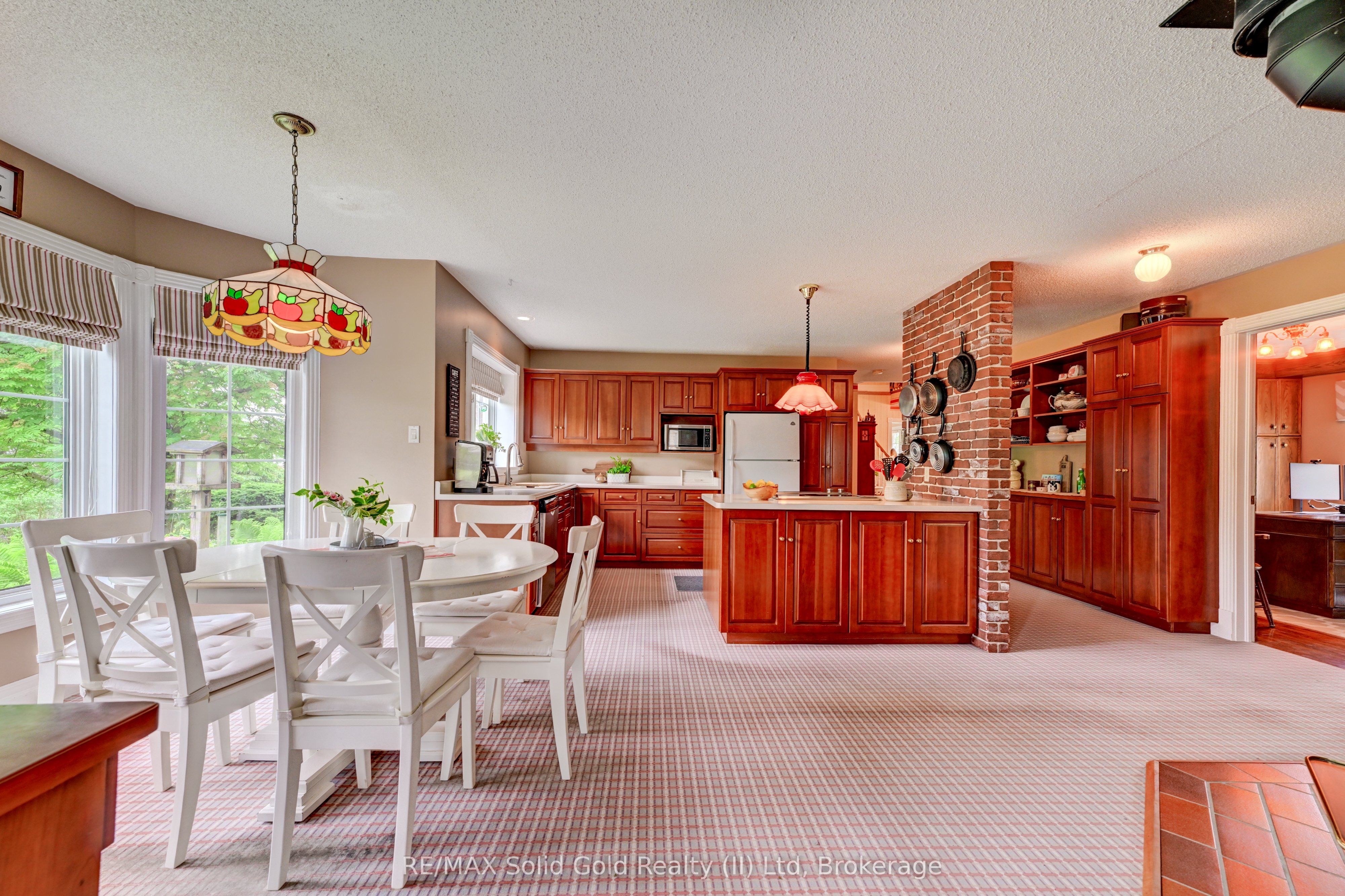11 Lorraine Drive Property Photo 17