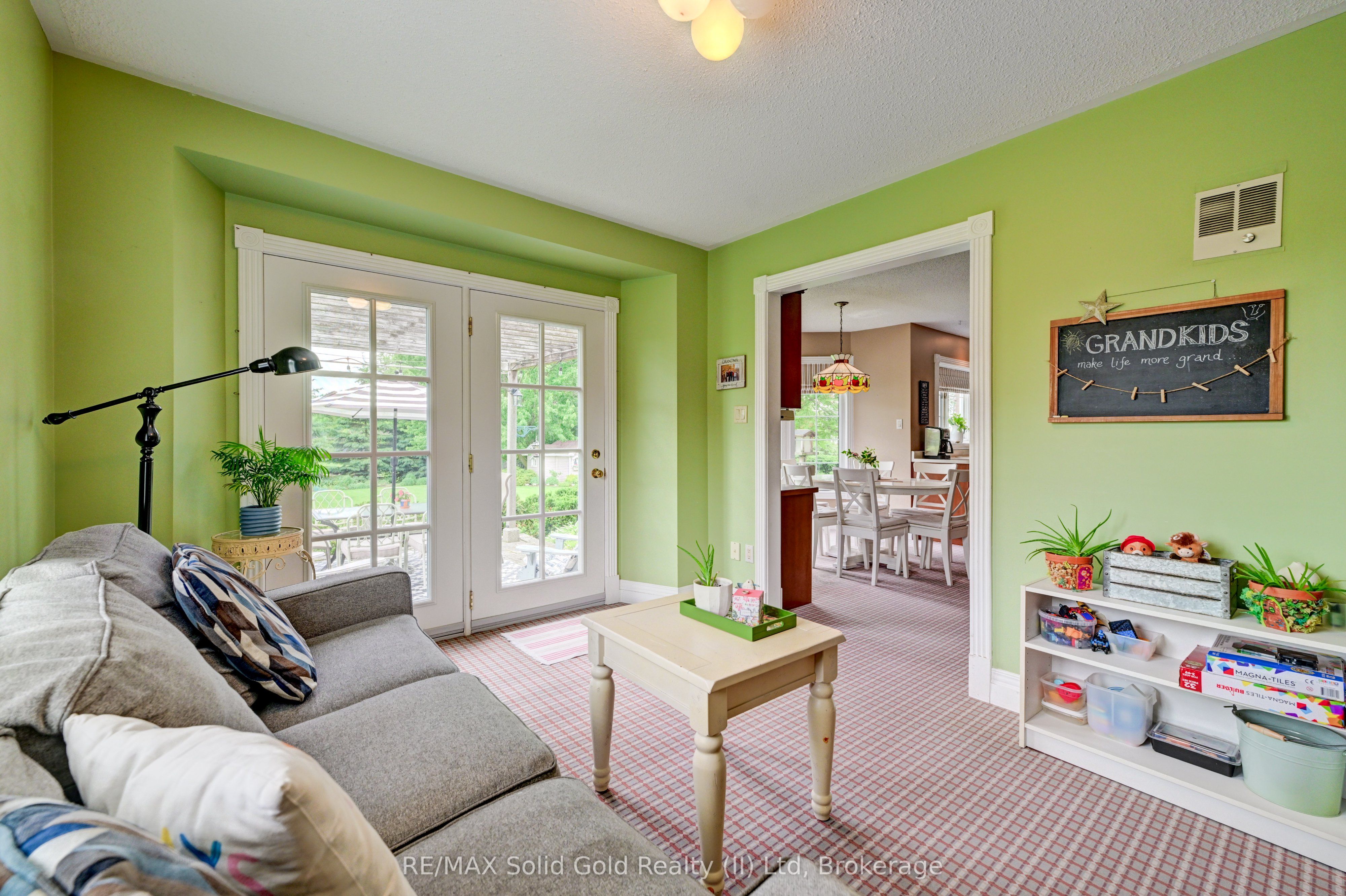 11 Lorraine Drive Property Photo 20
