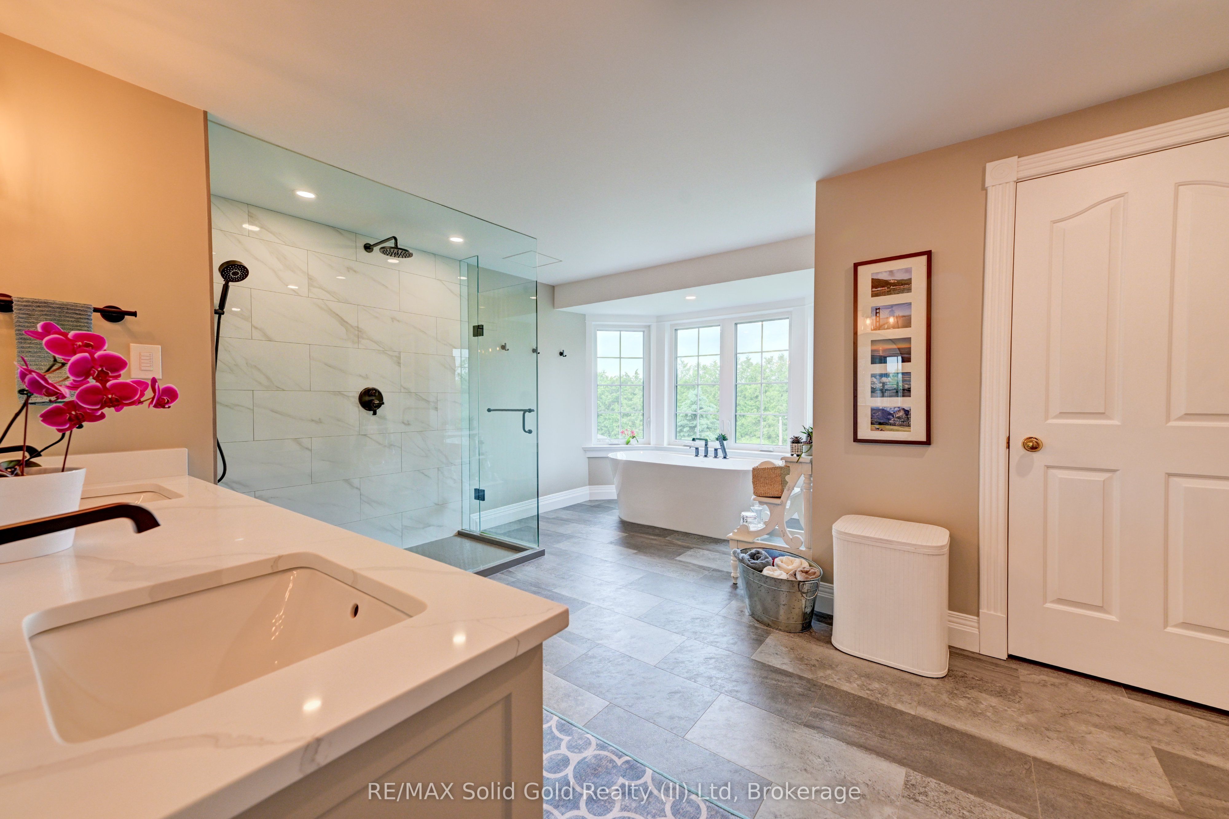 11 Lorraine Drive Property Photo 29
