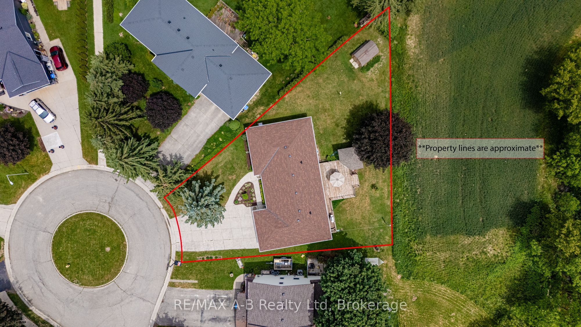 137 Mitchell Court Property Photo 44