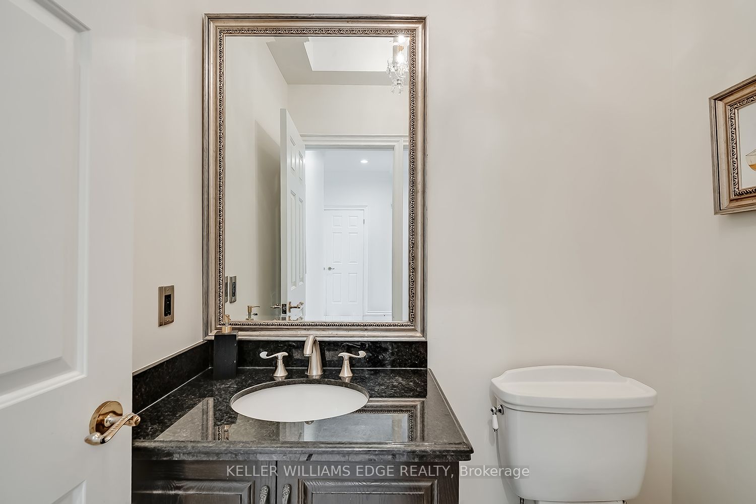938 Governor's Road Property Photo 15