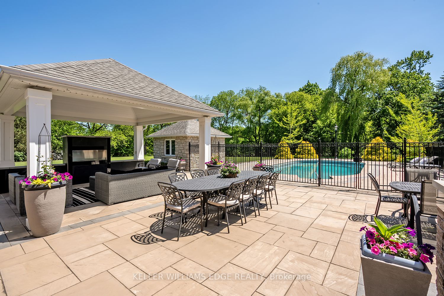 938 Governor's Road Property Photo 30