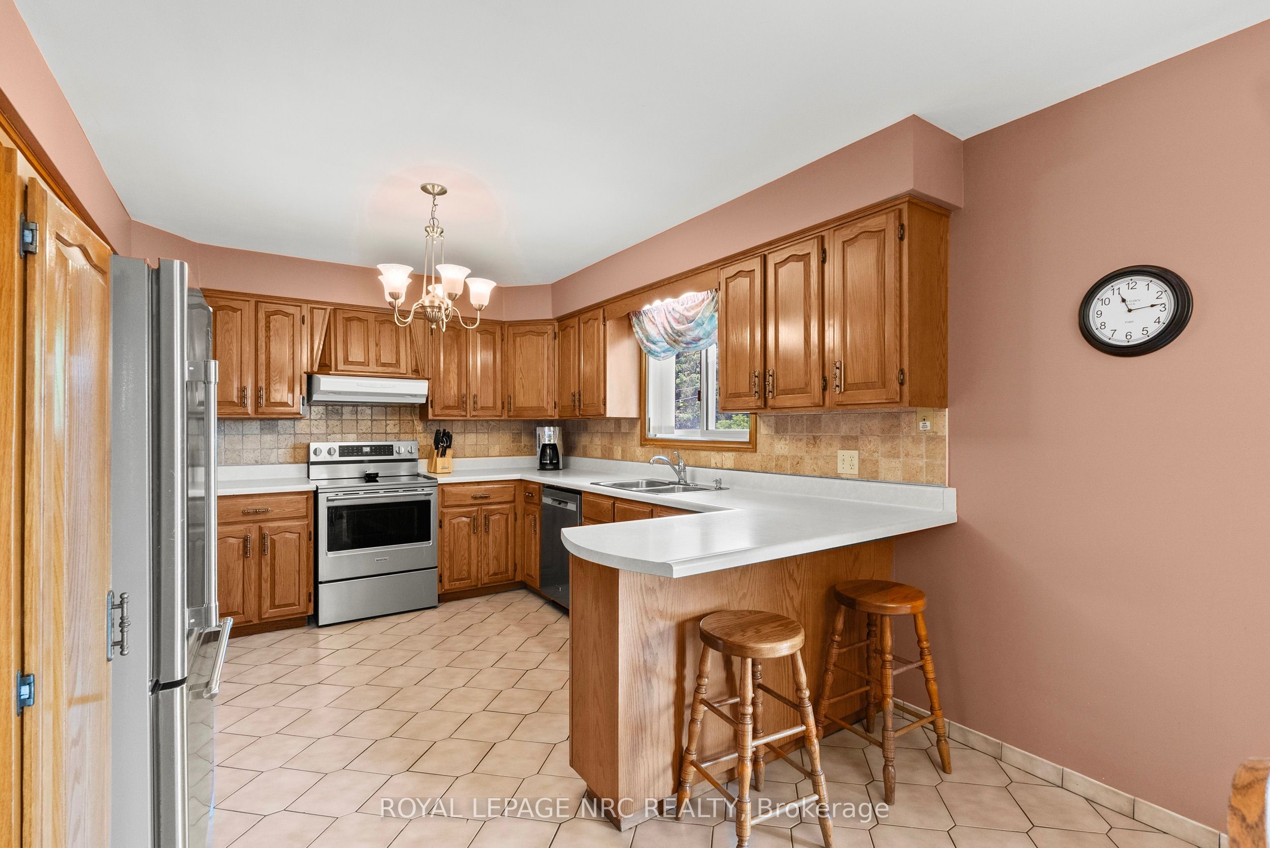 14 Tupper Drive Property Photo 13