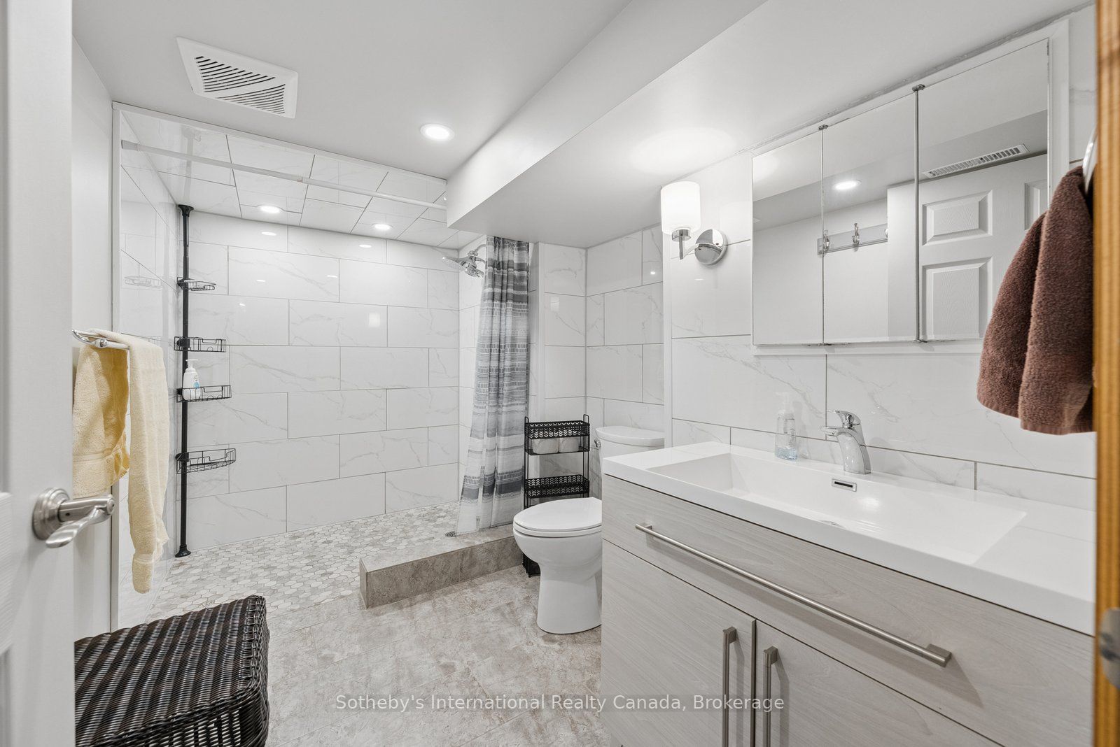 362 Mcgarry Road Property Photo 27