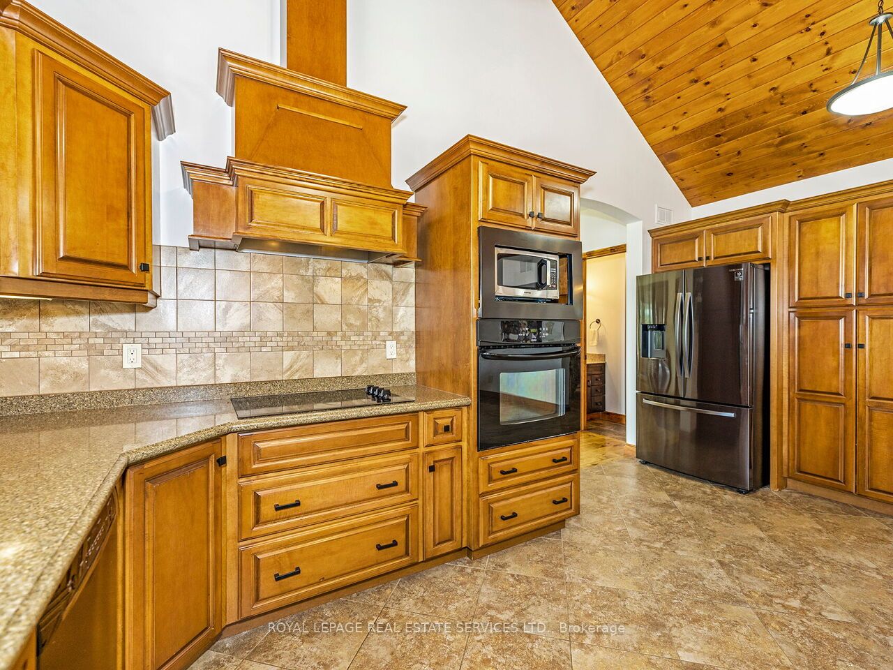 114 Islandview Lane Property Photo 10
