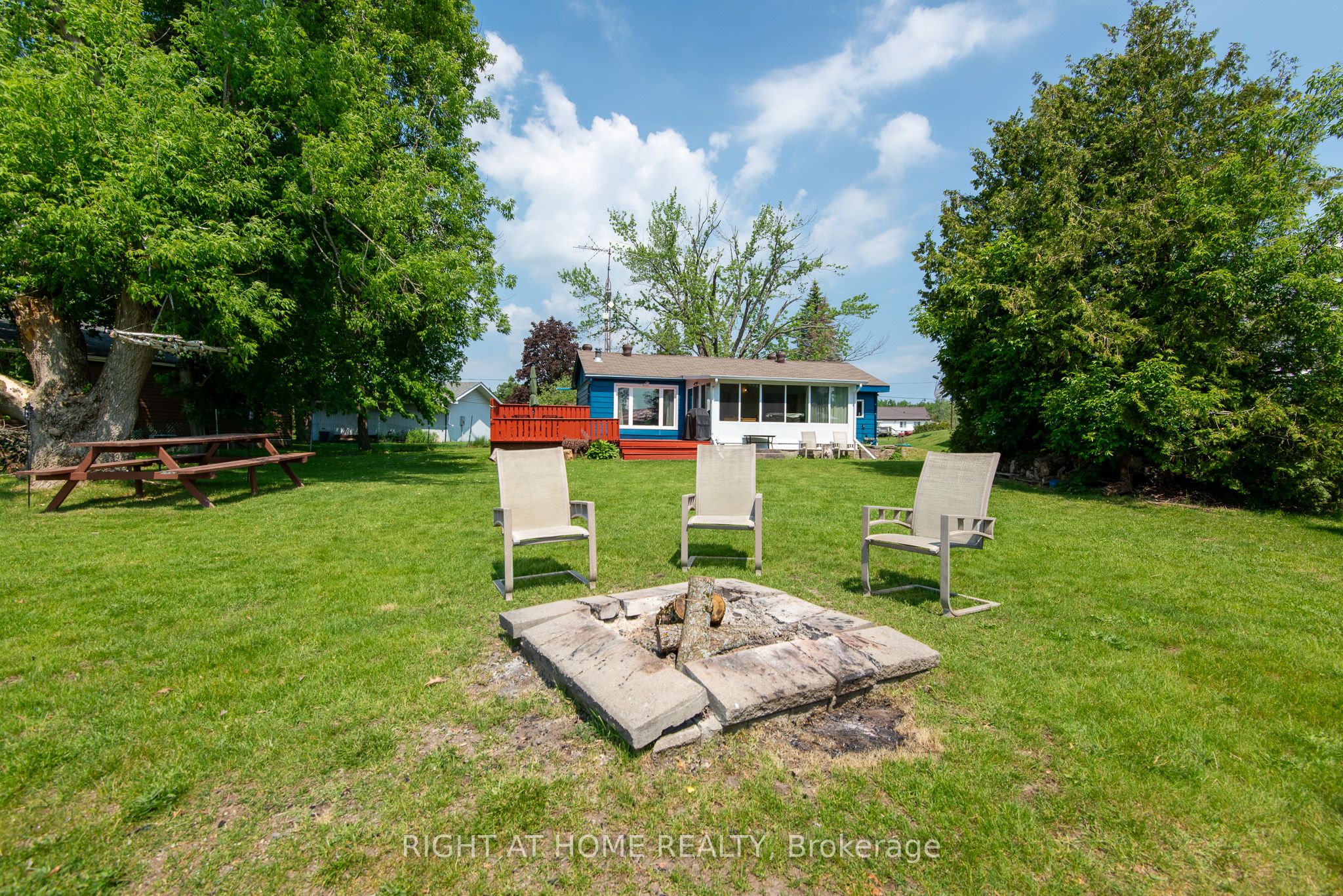 203 Mcguire Beach Road Property Photo 5