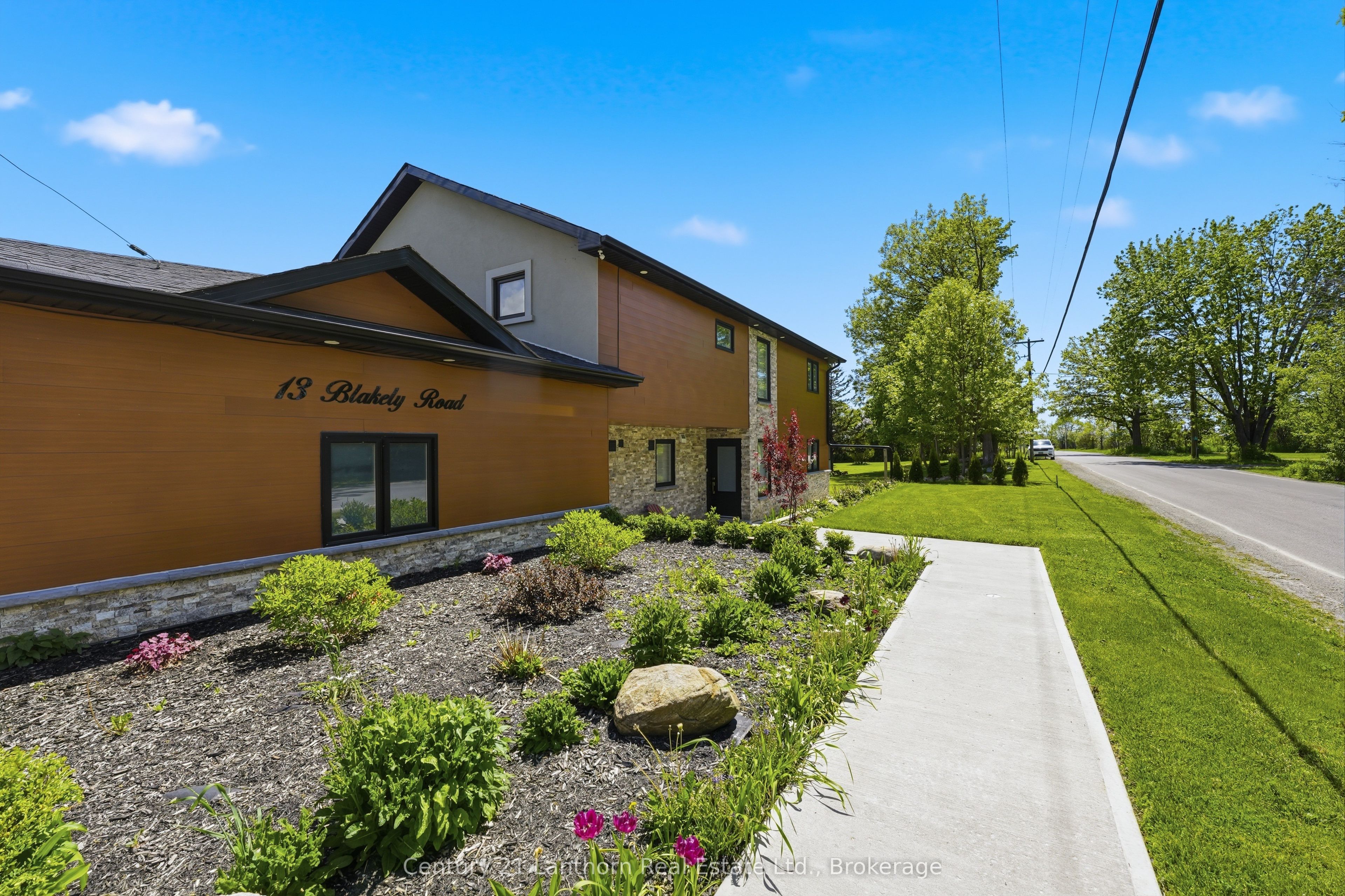 13 Blakely Road Property Photo 5